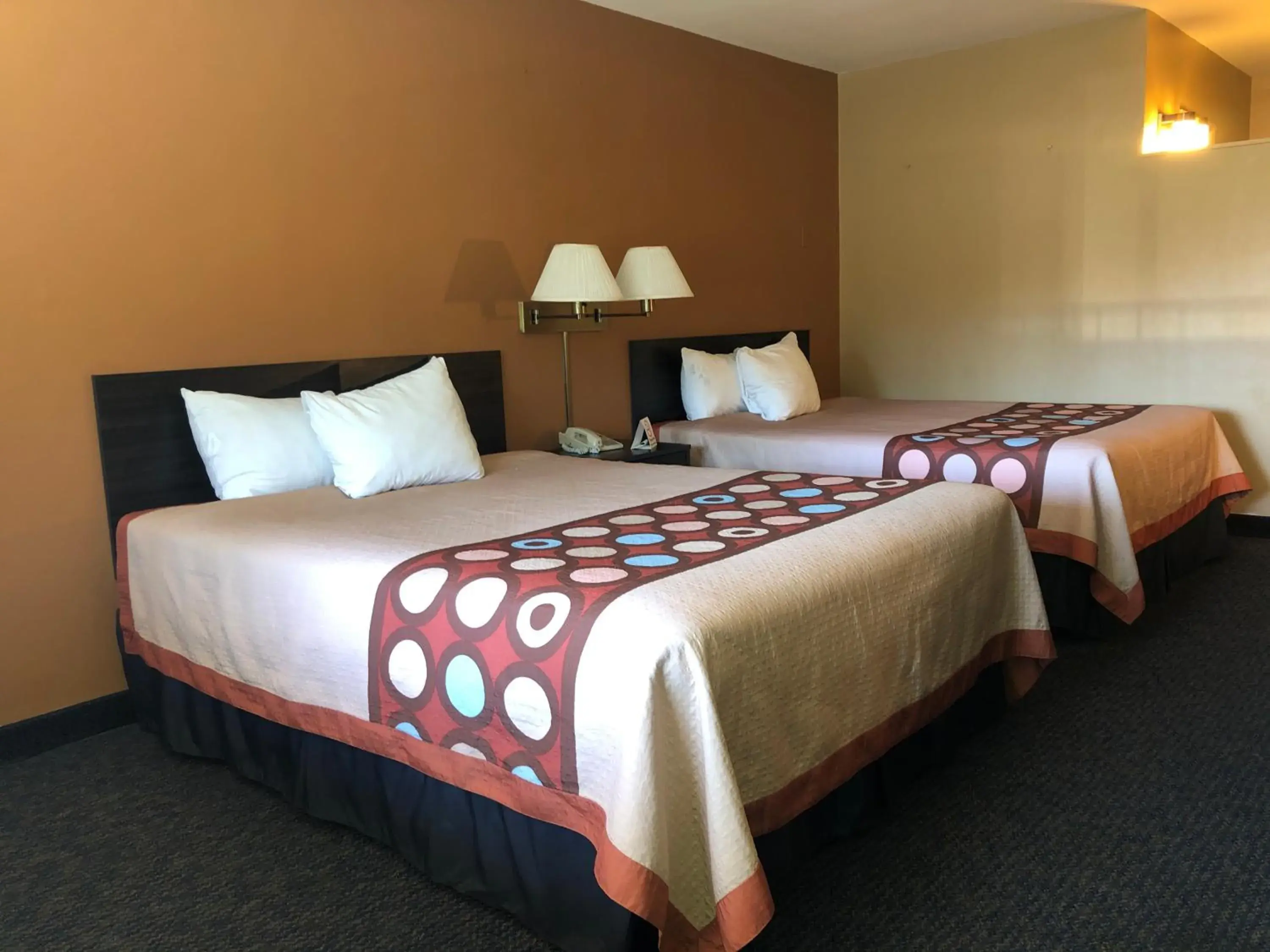 Deluxe Room with 2 Queen Beds, Private Balcony and Mountain View in Hotel Elevation Deluxe Room with 2 Queen Beds, Private Balcony and Mountain View in Hotel Elevation