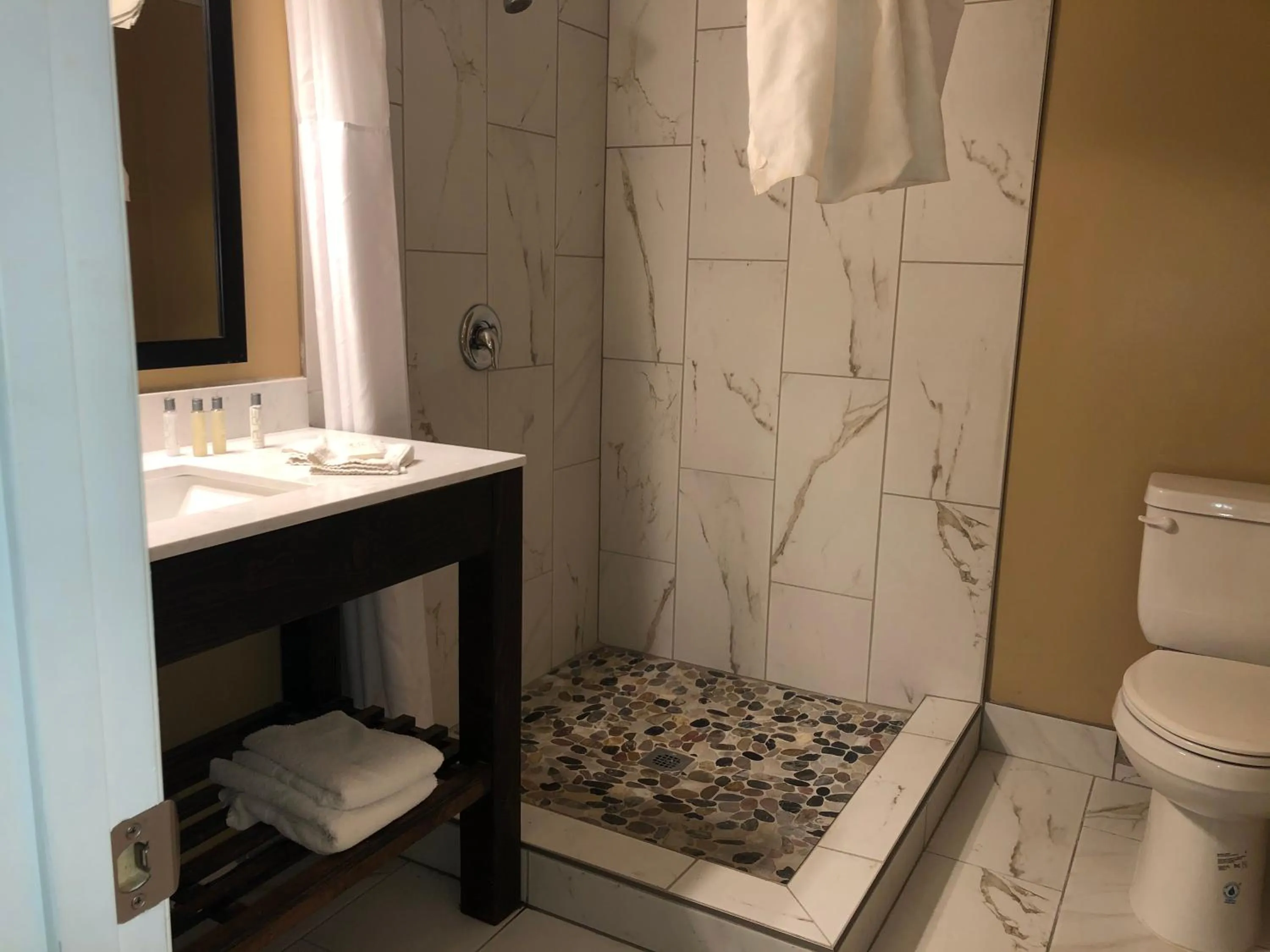 Shower in Hotel Elevation