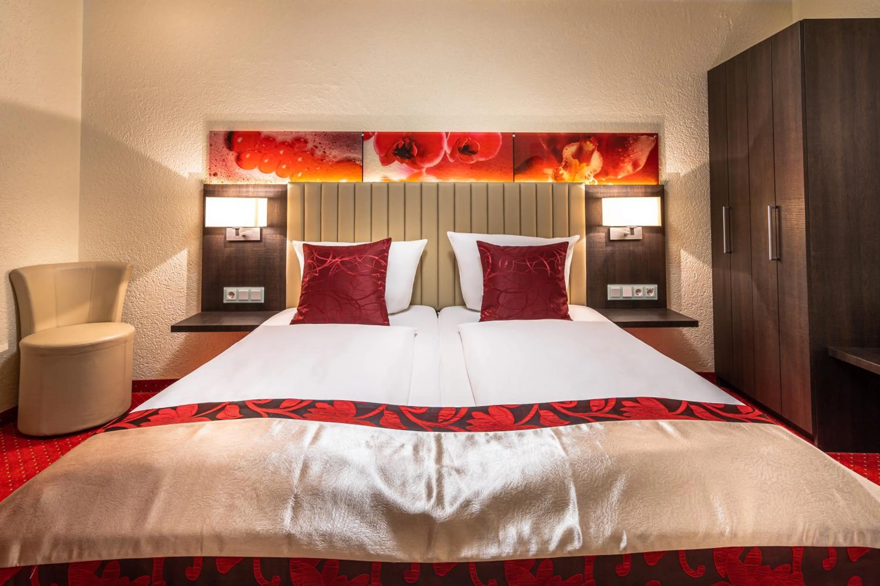 Staff, Bed in Hotel Stadt Heidelberg