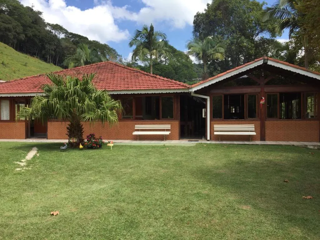 Facade/entrance in Fazenda Chico Pereira