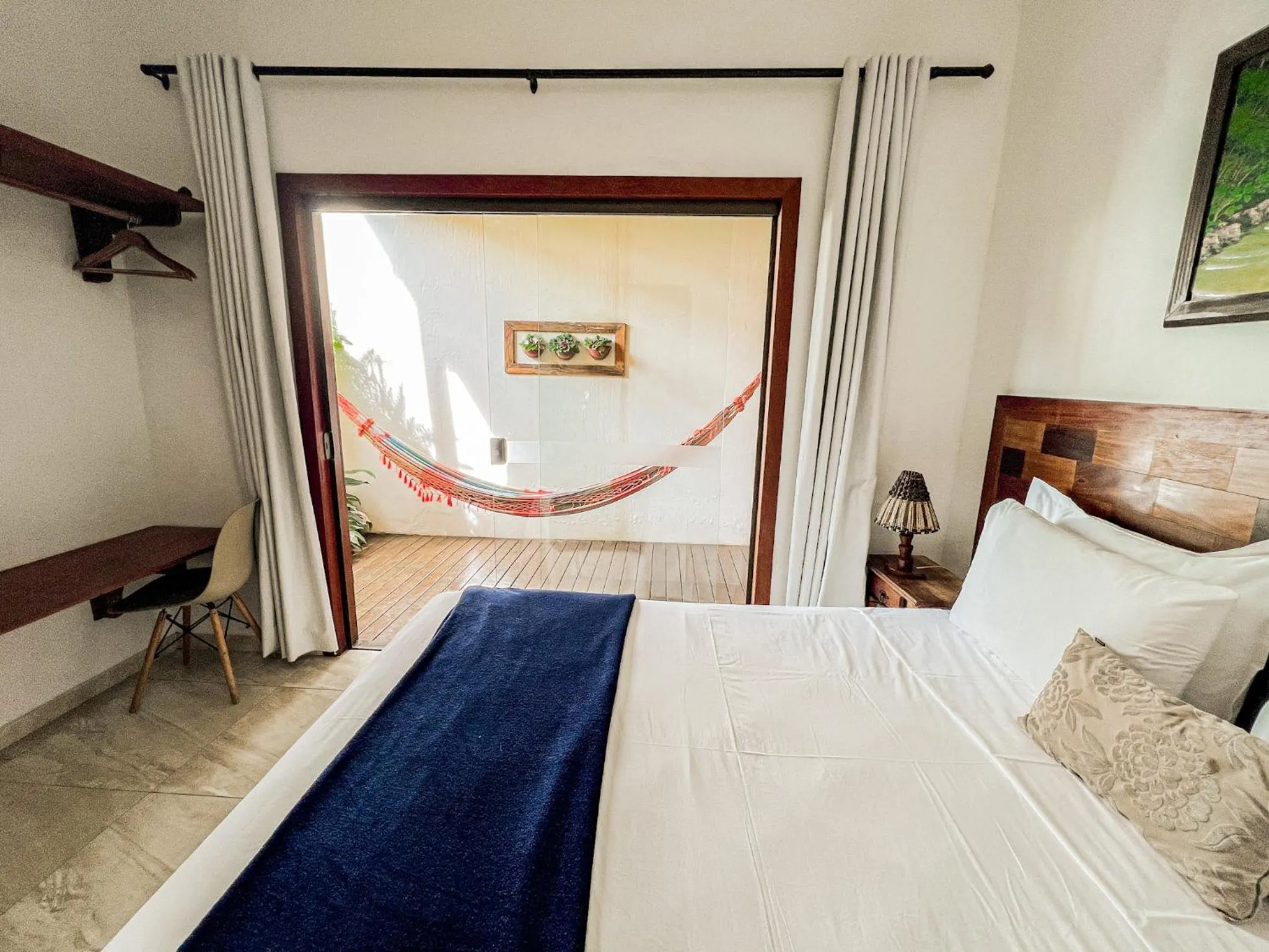 Patio, Bed in Conchas do Mar Residence