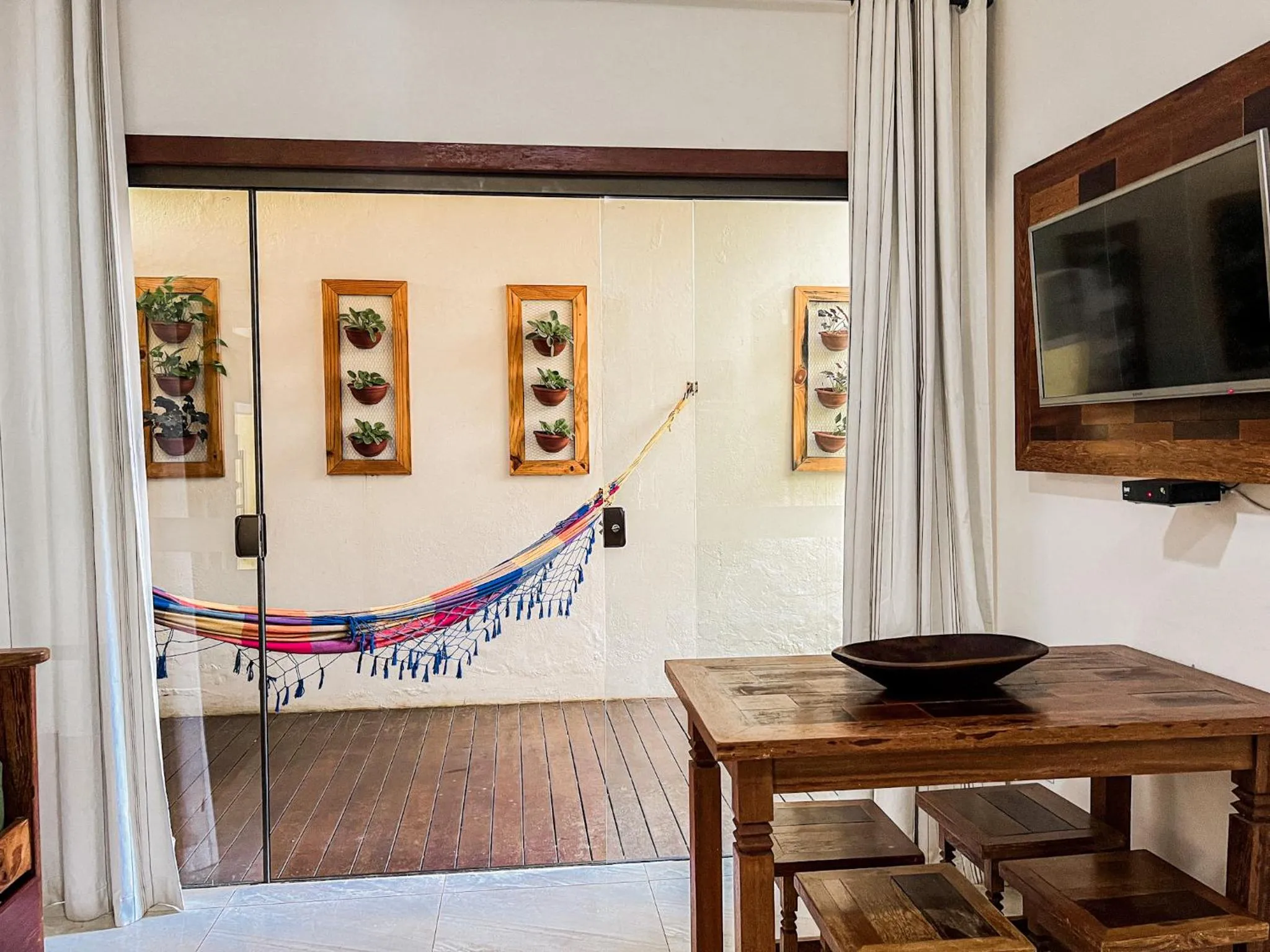 TV and multimedia in Conchas do Mar Residence