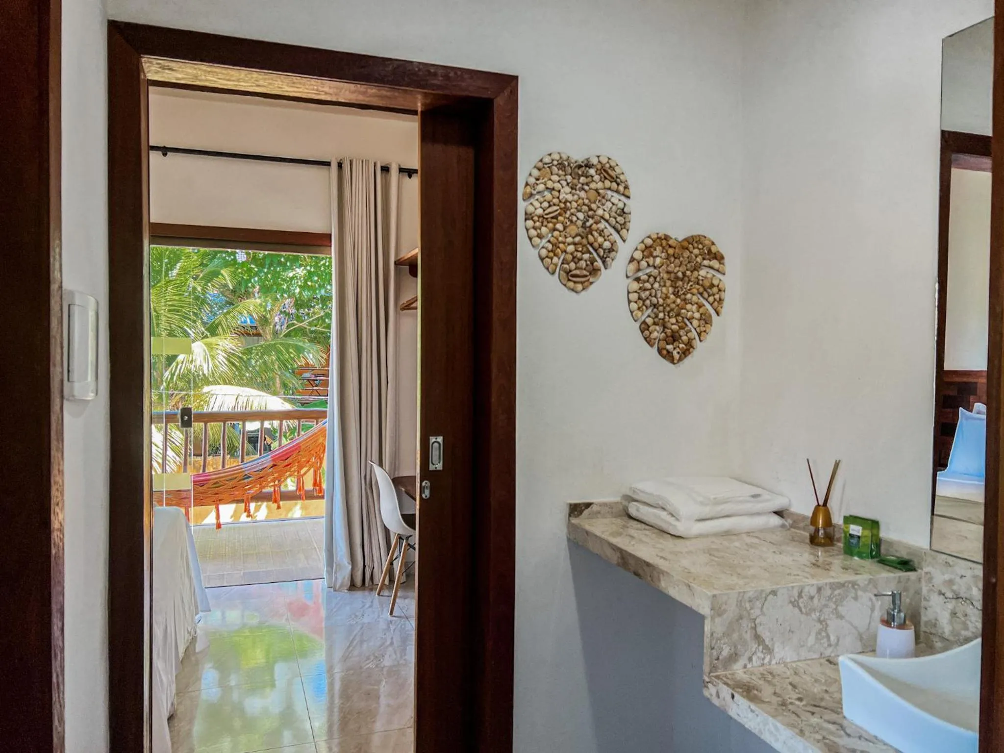 towels in Conchas do Mar Residence