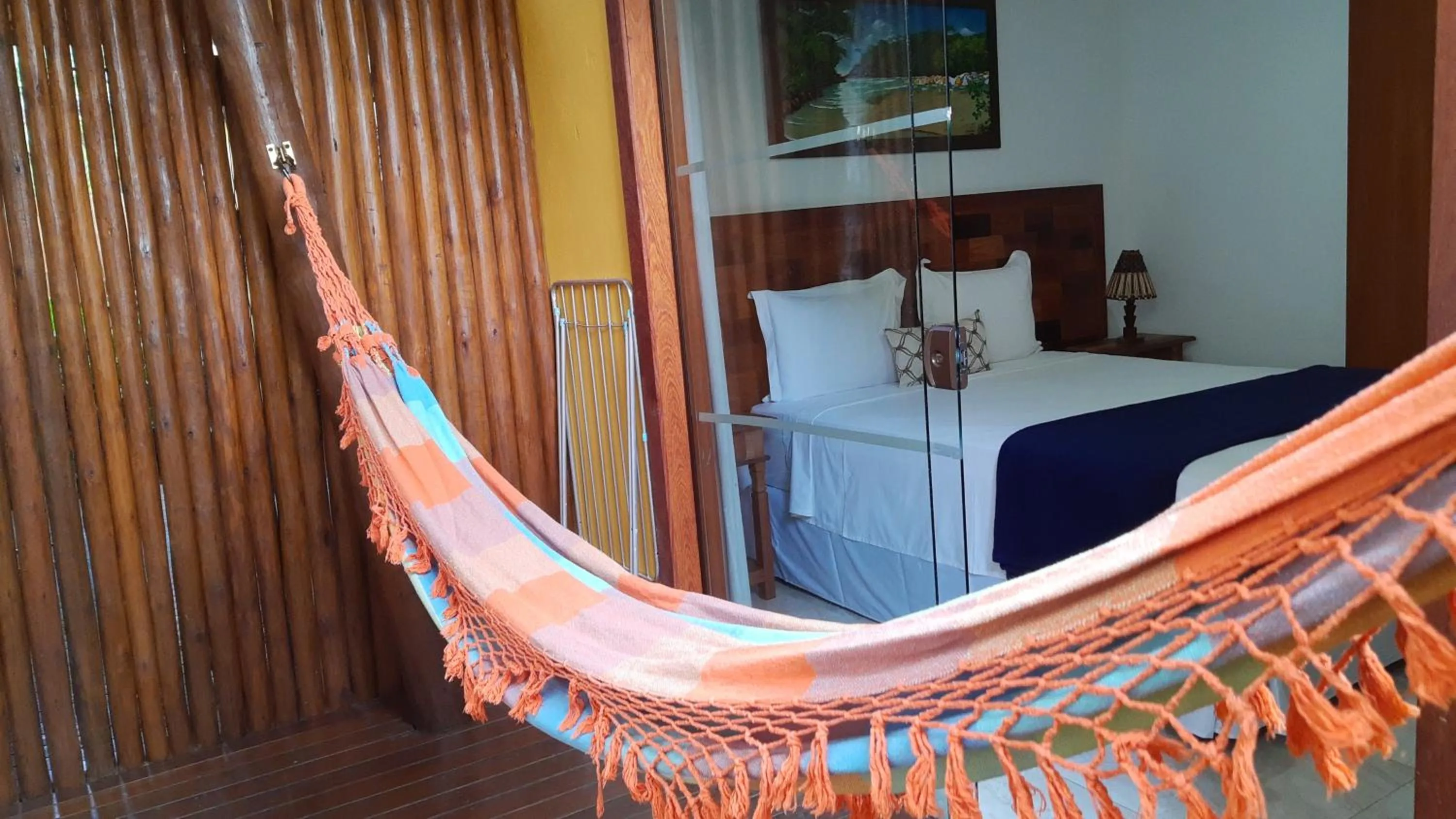 Patio, Bed in Conchas do Mar Residence