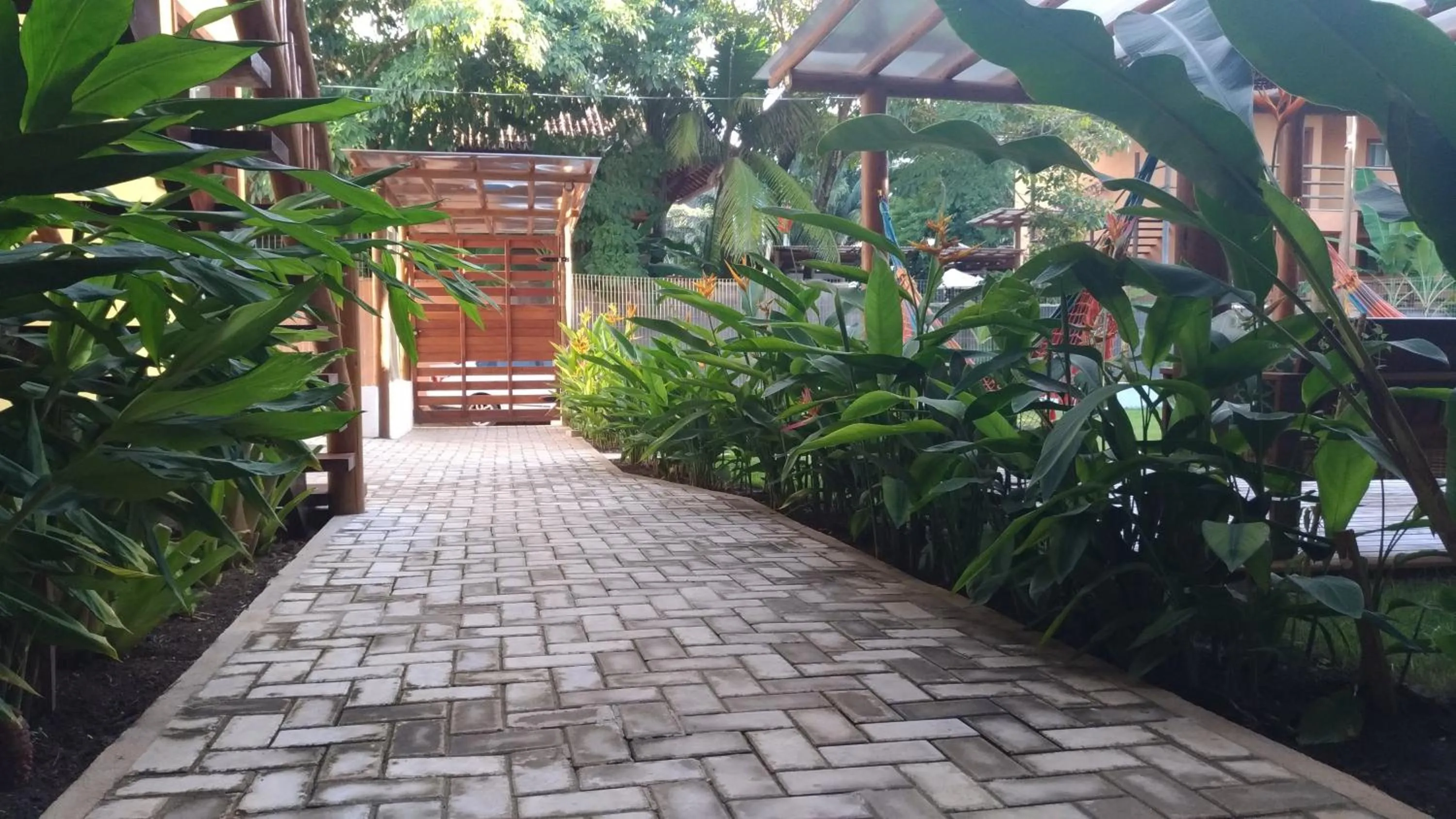 Garden in Conchas do Mar Residence