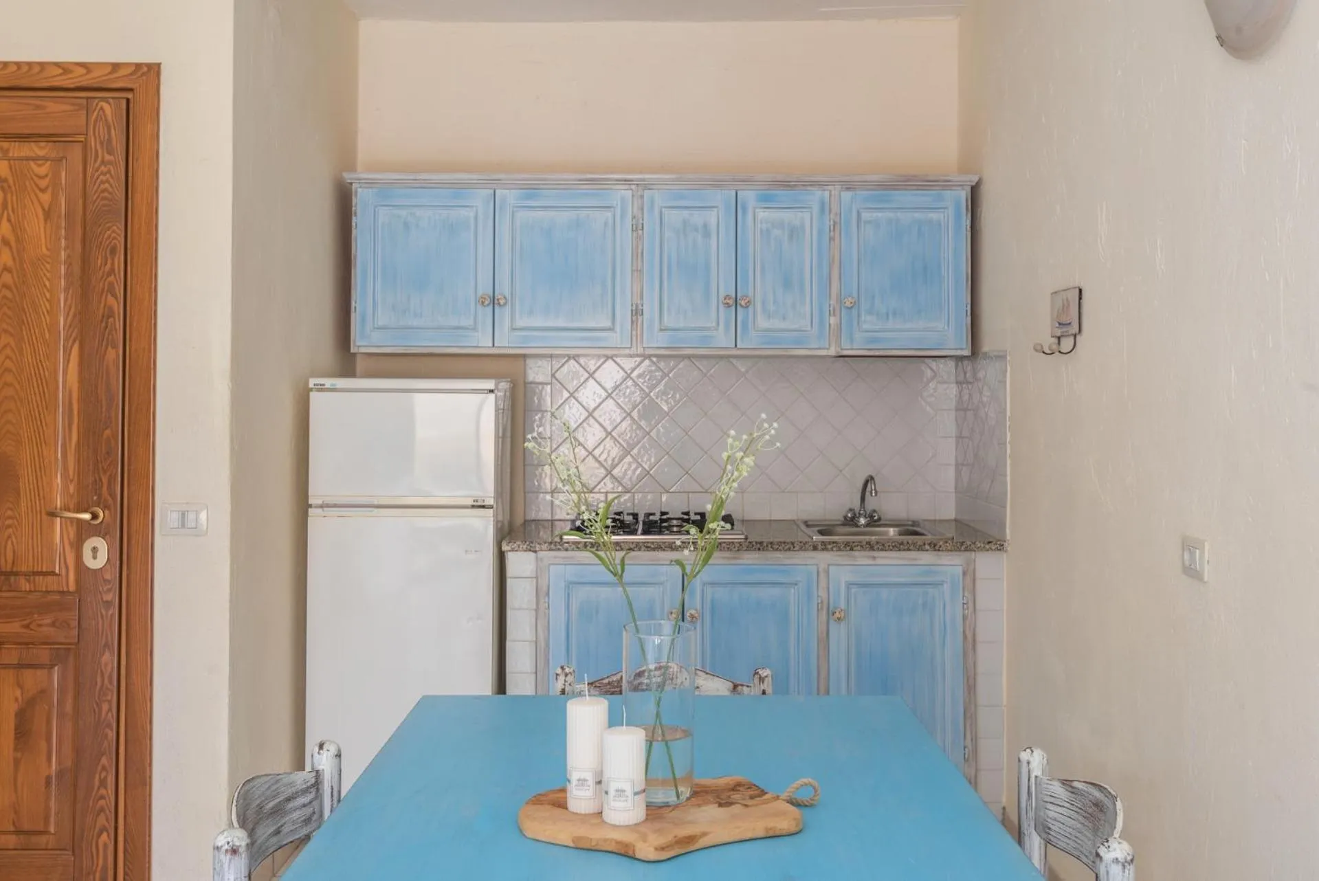 Kitchen or kitchenette in Baia de Bahas Residence