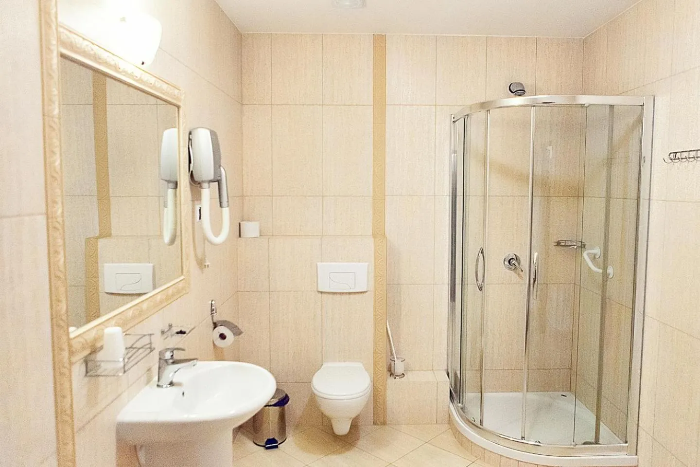 Bathroom in Hotel Lord Dębica