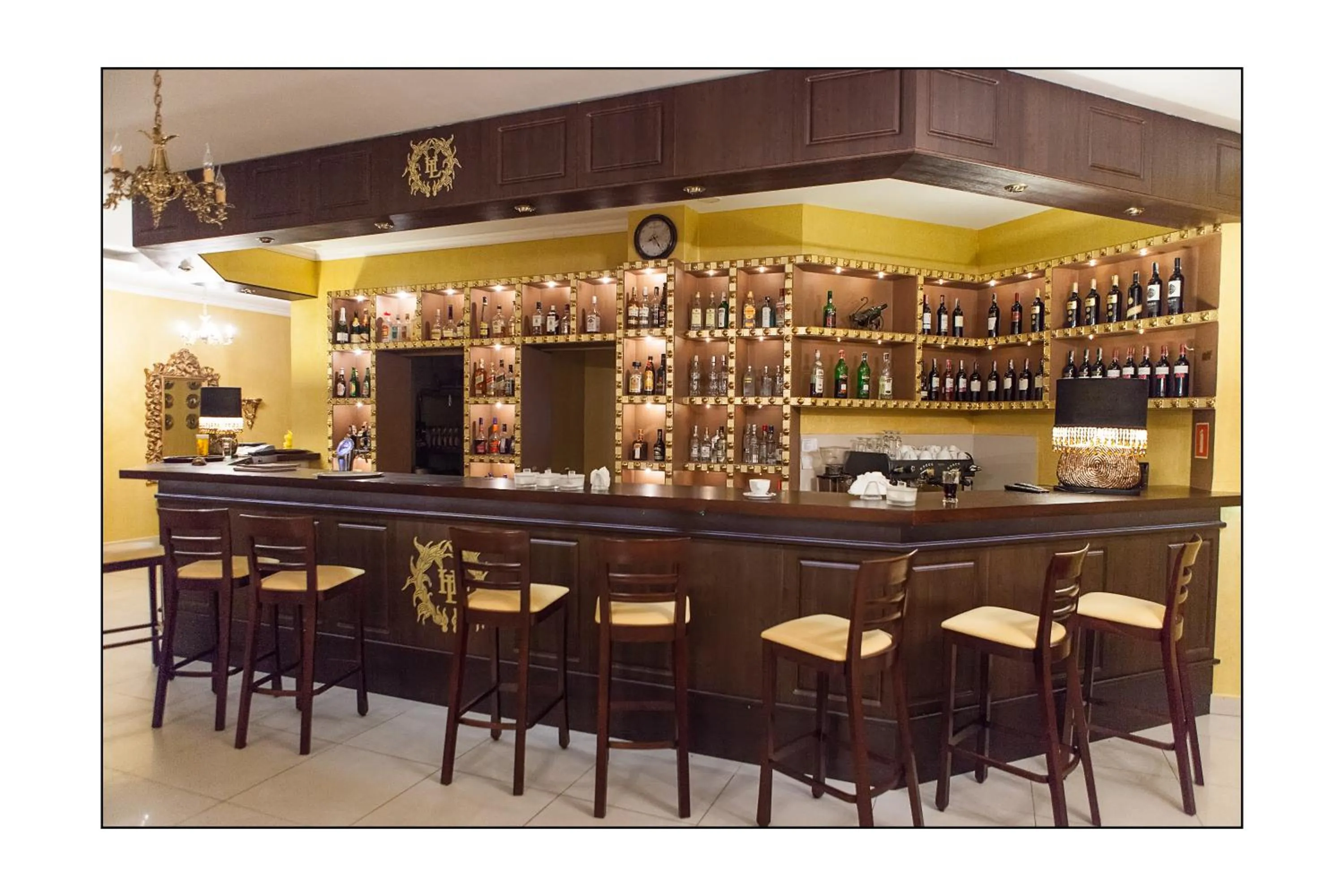 Lounge or bar in Hotel Lord Dębica