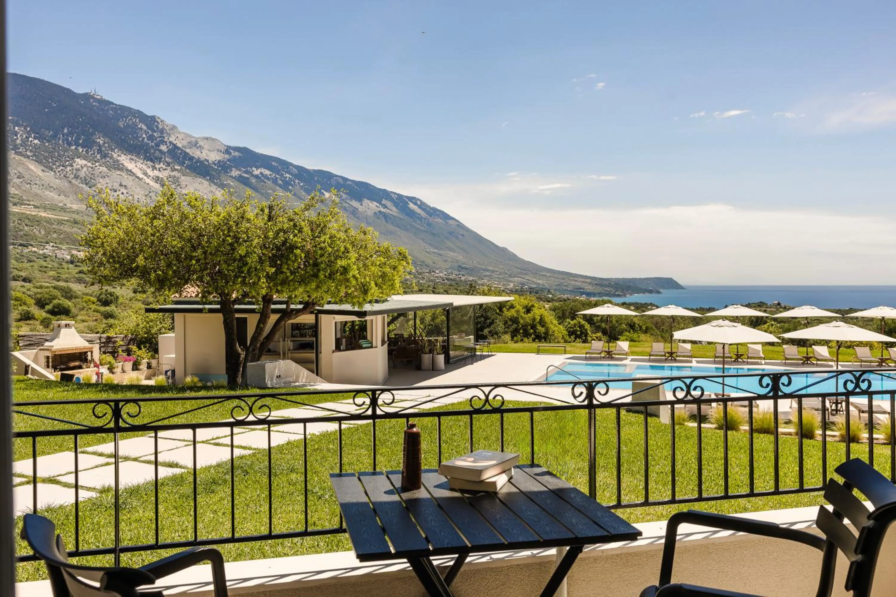 Property building in Rodi Studios