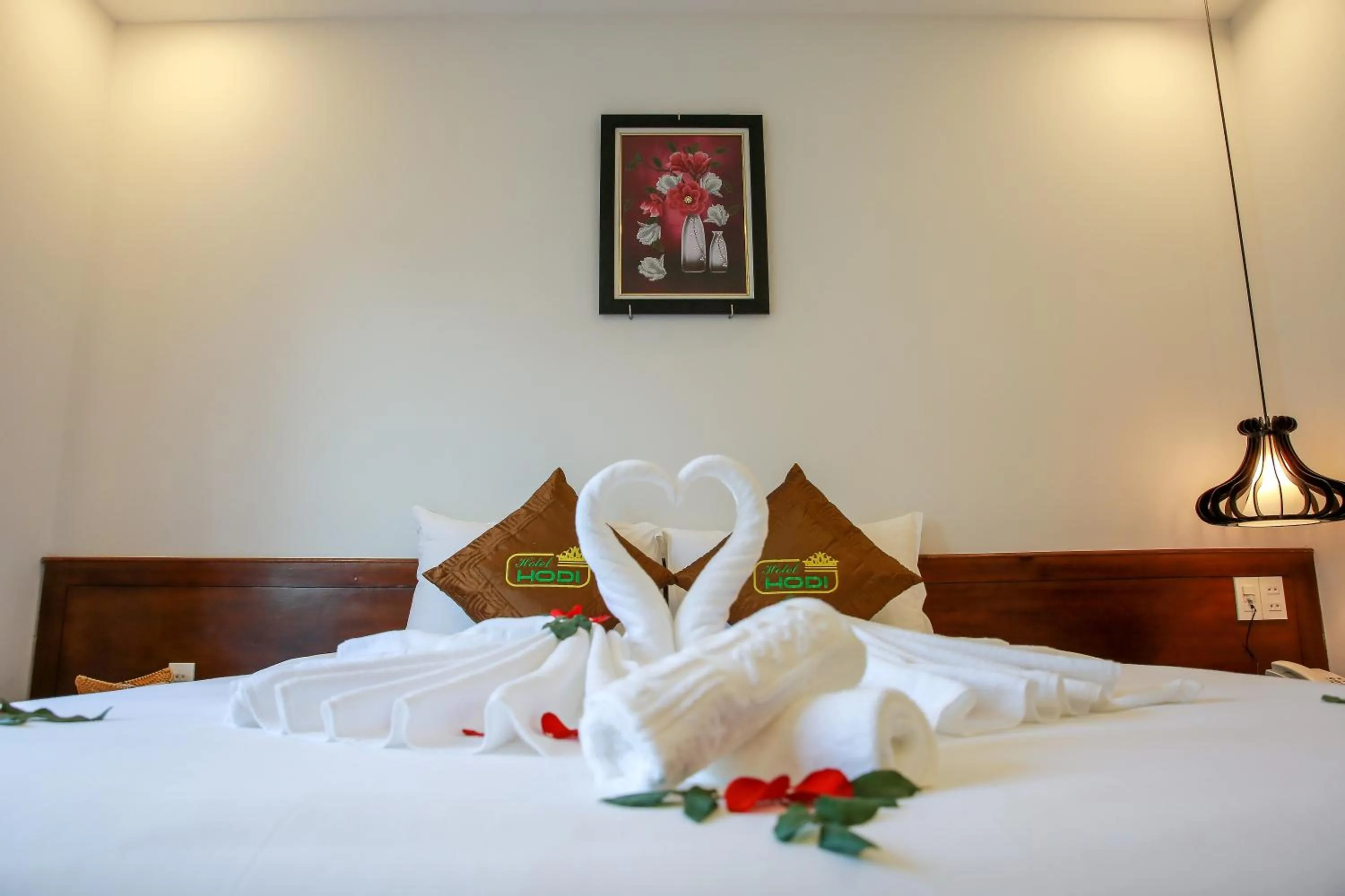 Bedroom, Bed in HODI Hotel