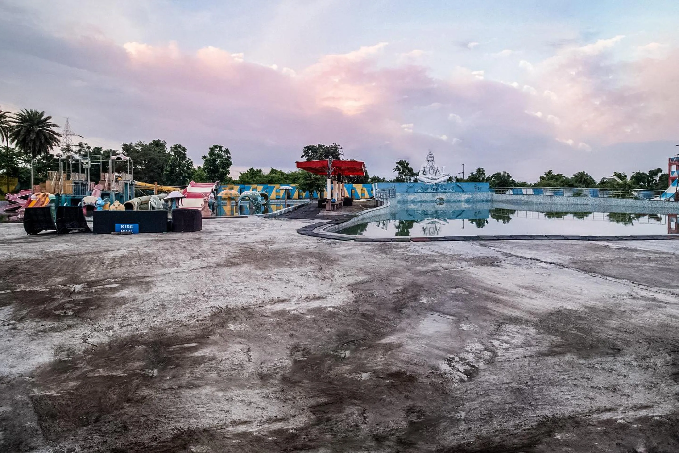 Entertainment in Collection O Panorama Country Club And Resort