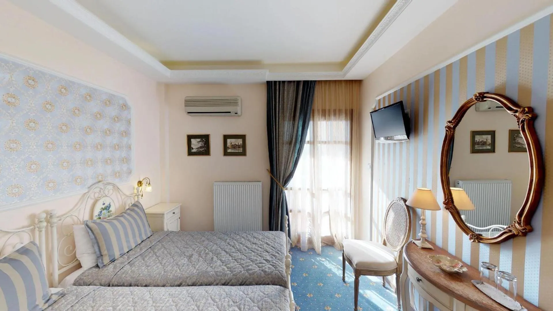 Bed in Hotel Mirto