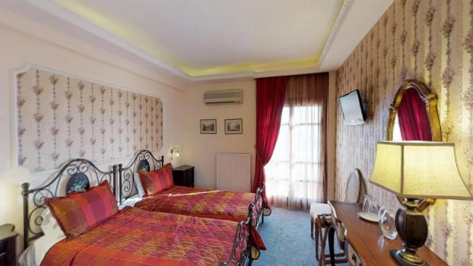Bed in Hotel Mirto