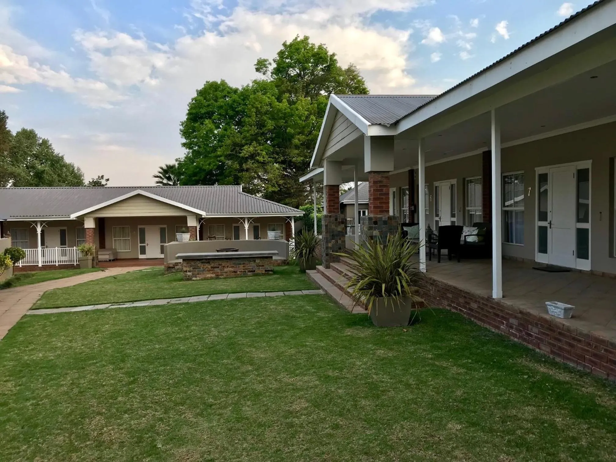 Garden in Anathi Hotel