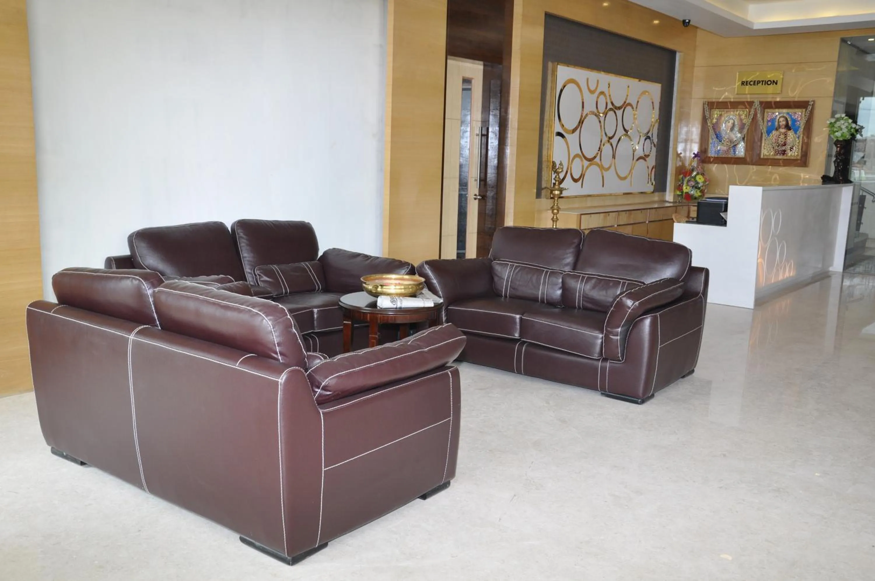 Lobby or reception in Alps Residency - A Bergamont Hotel, Krishnagiri