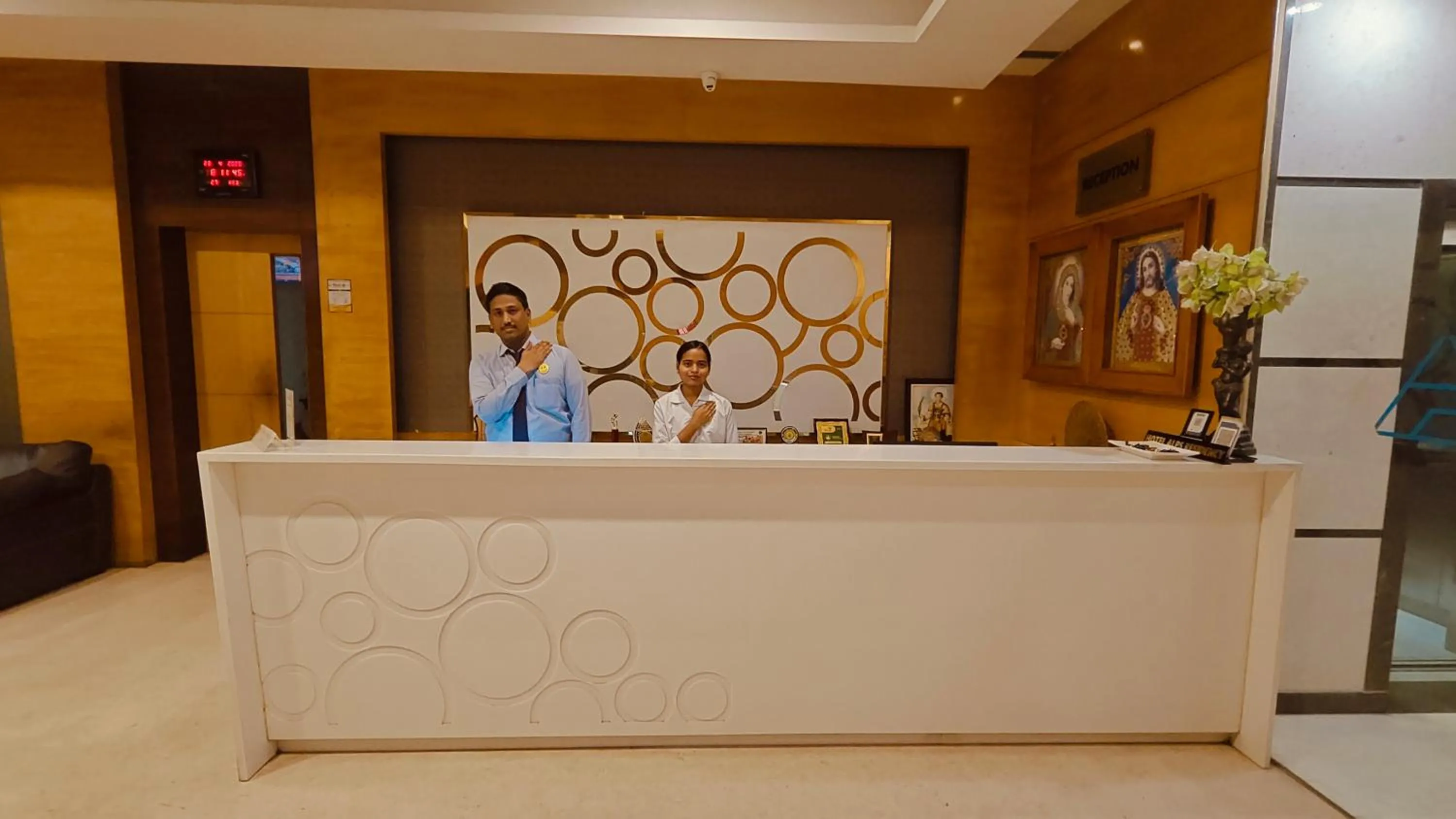 Lobby or reception in Alps Residency - A Bergamont Hotel, Krishnagiri