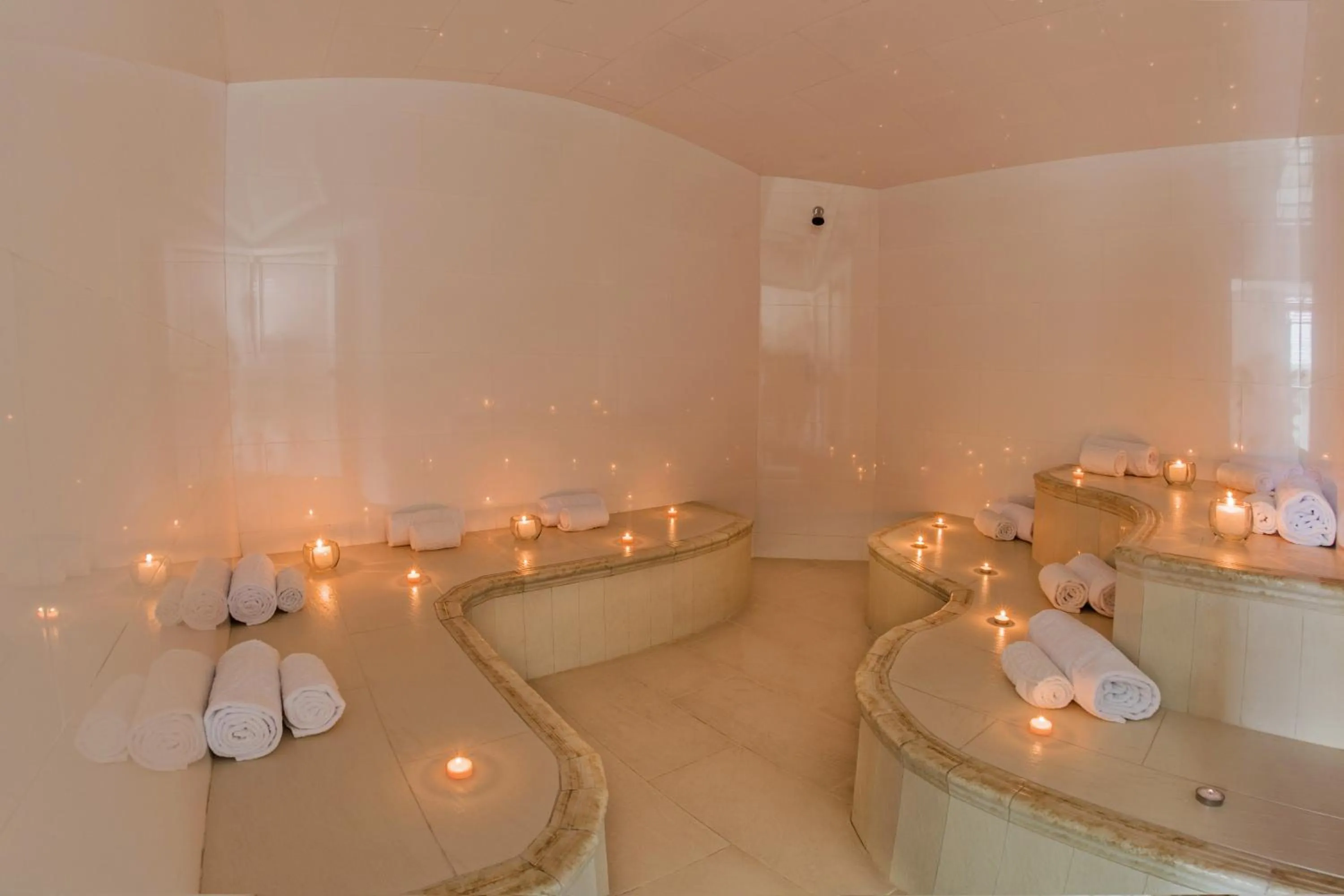 Steam room in Hotel Egina Medellin