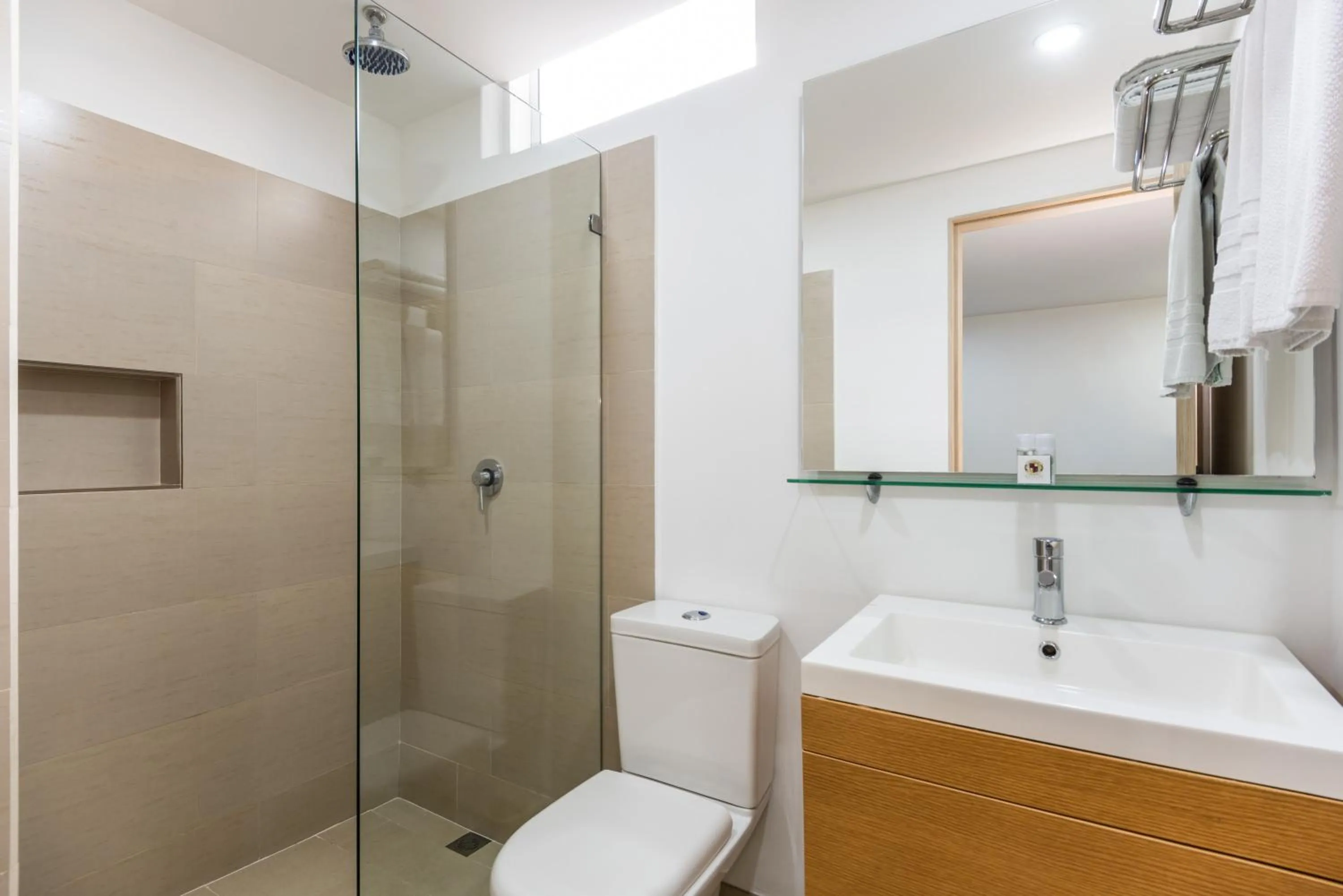 Shower in Hotel Egina Medellin