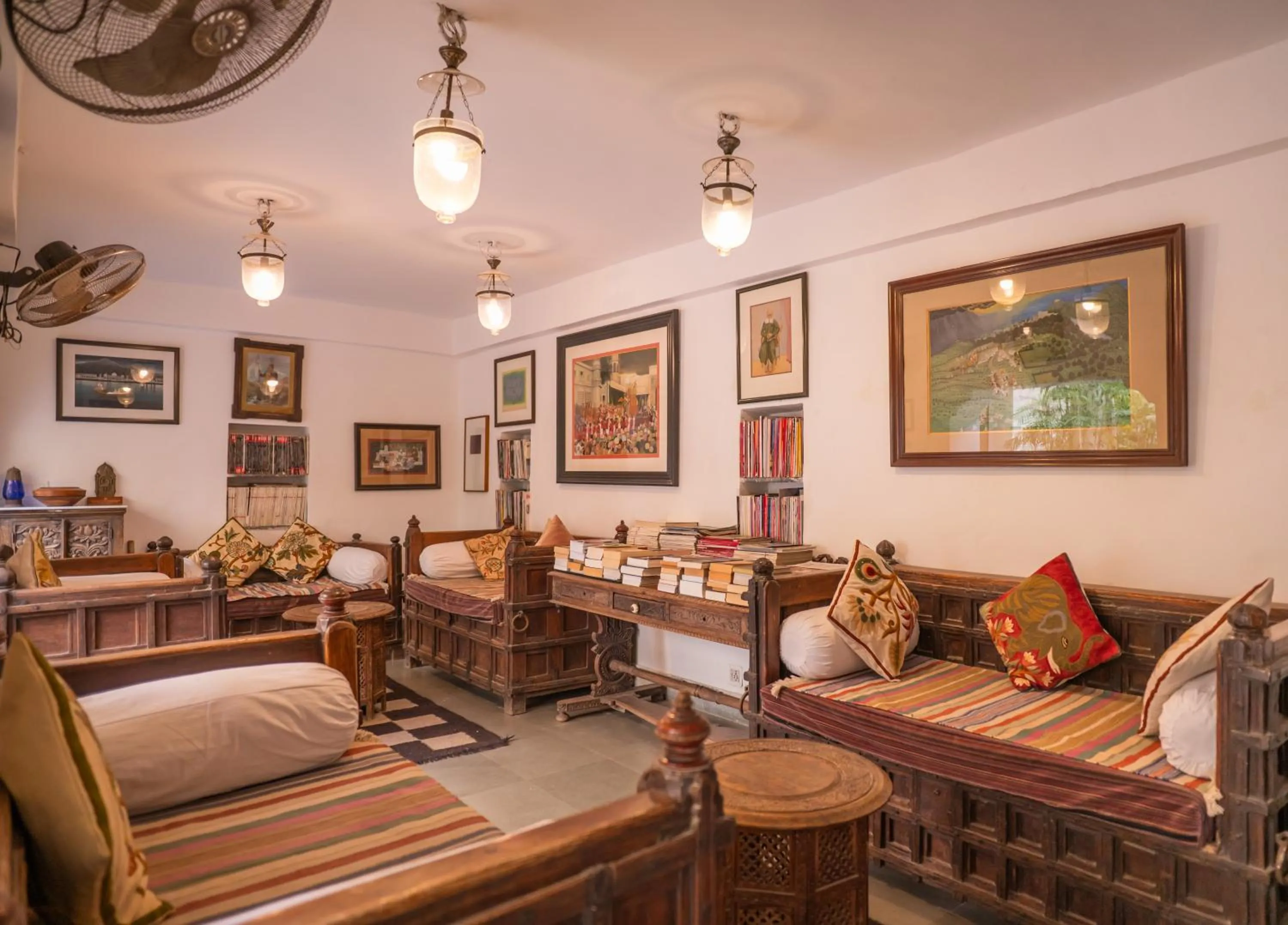 Library in Kankarwa Haveli