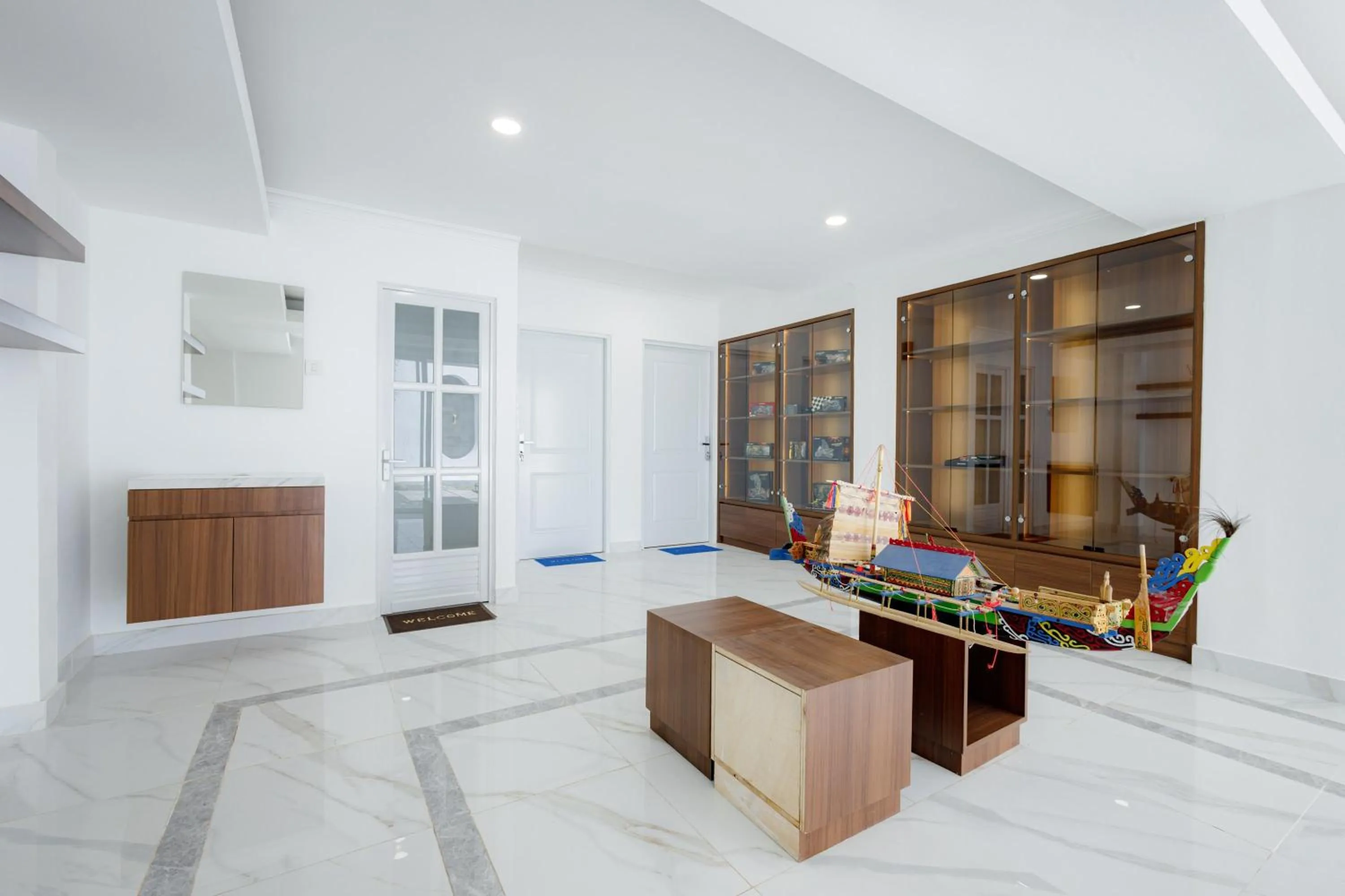 Property building in RedDoorz Plus at Jalan Gatot Subroto Jakarta