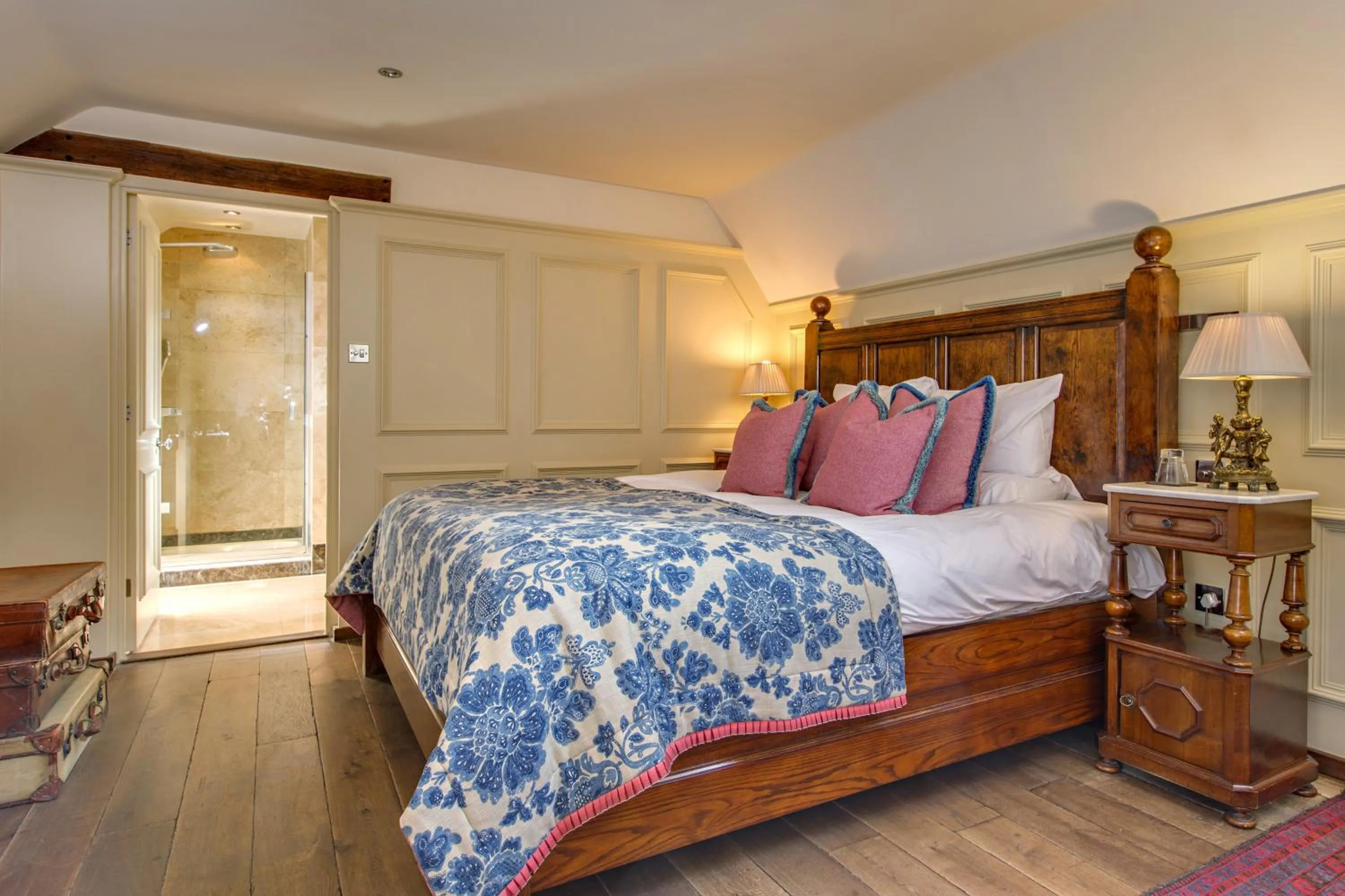 Bedroom, Bed in Byfords
