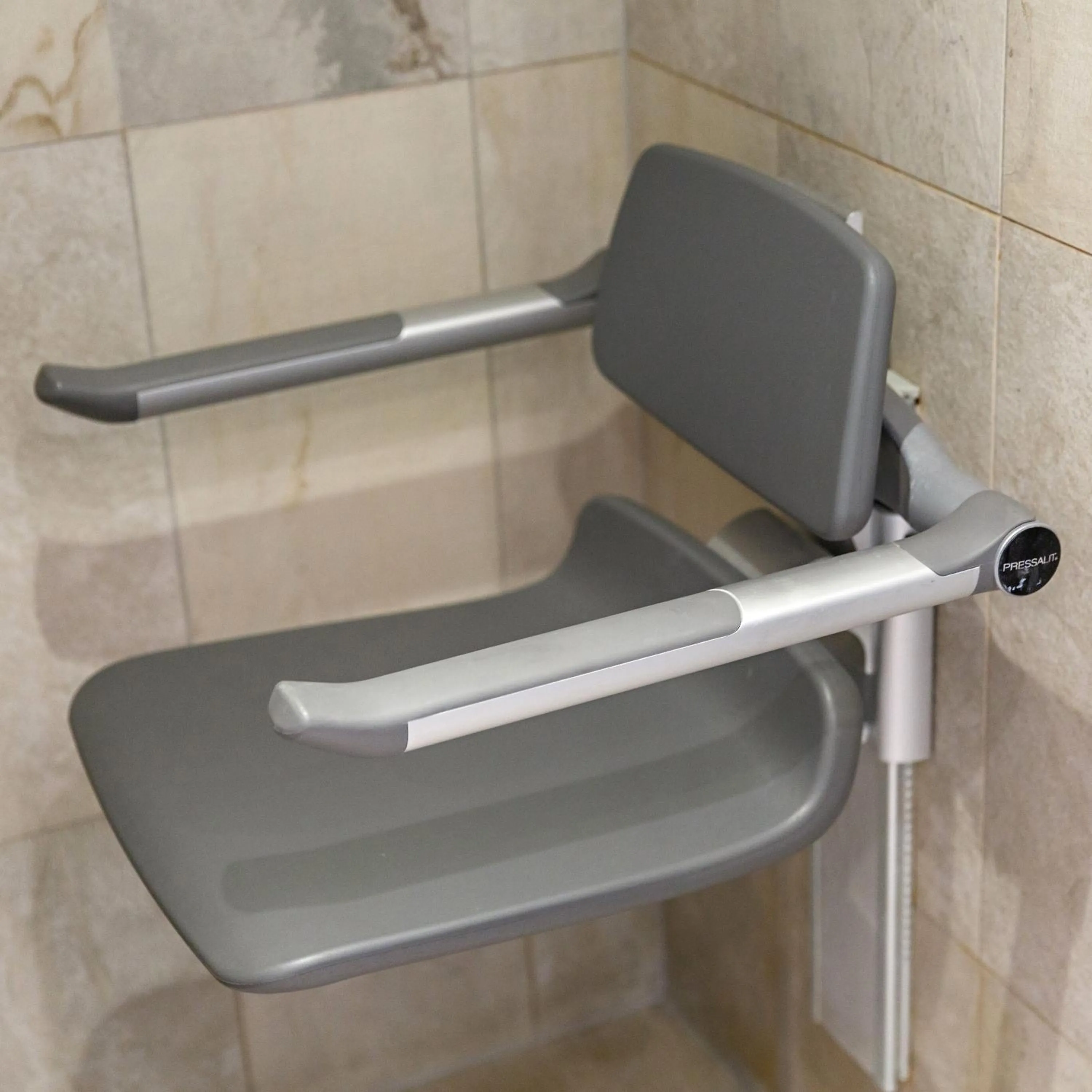 Facility for disabled guests in Byfords