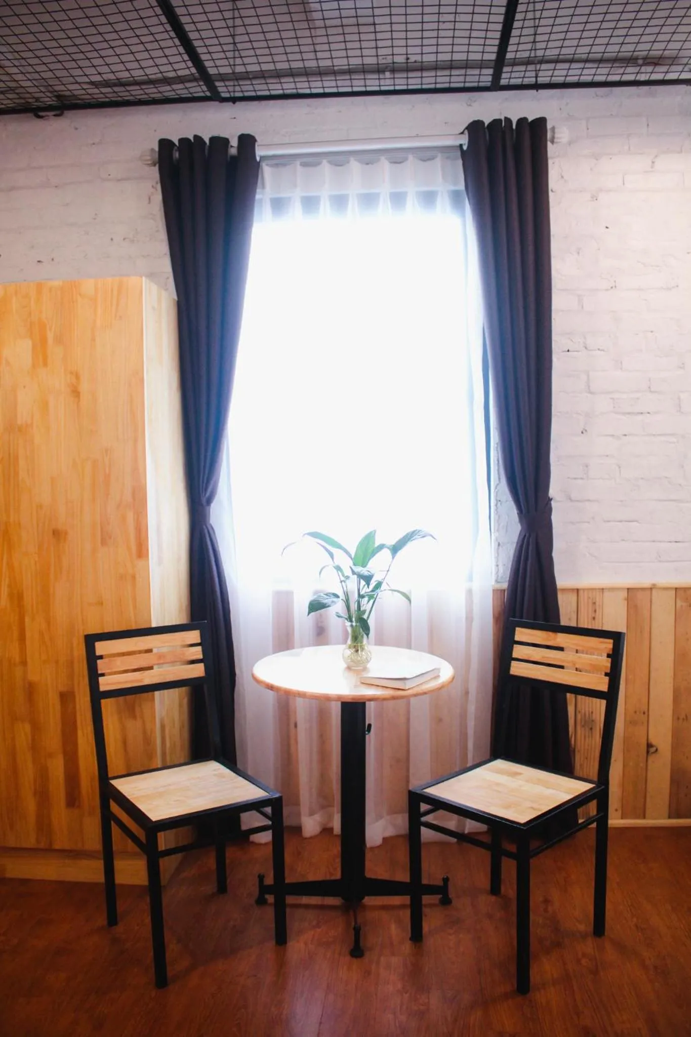 Living room in AROMA Ha Long Hotel