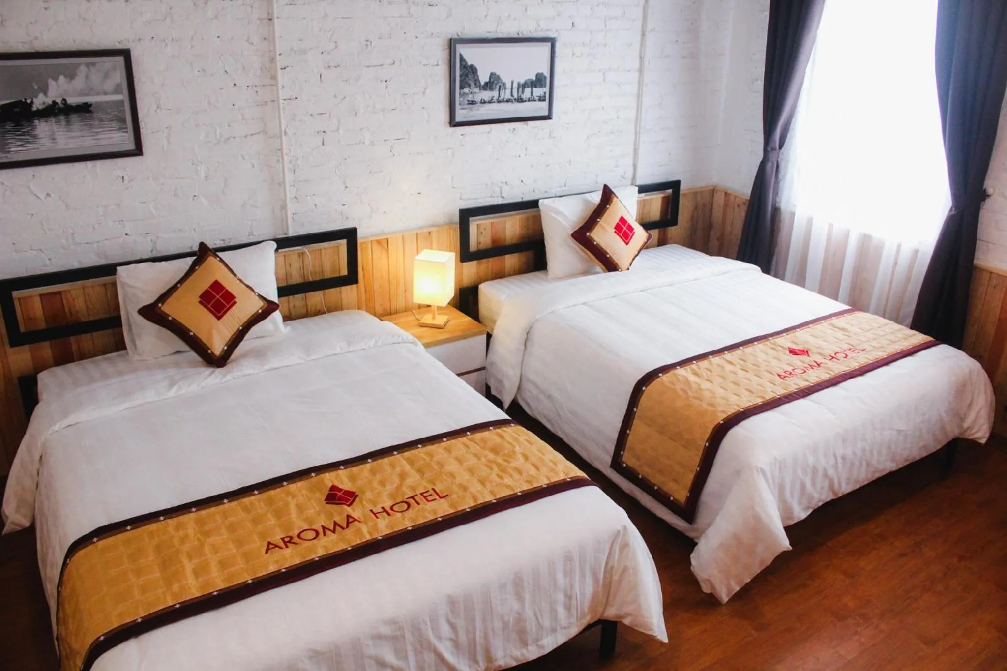 Bed in AROMA Ha Long Hotel