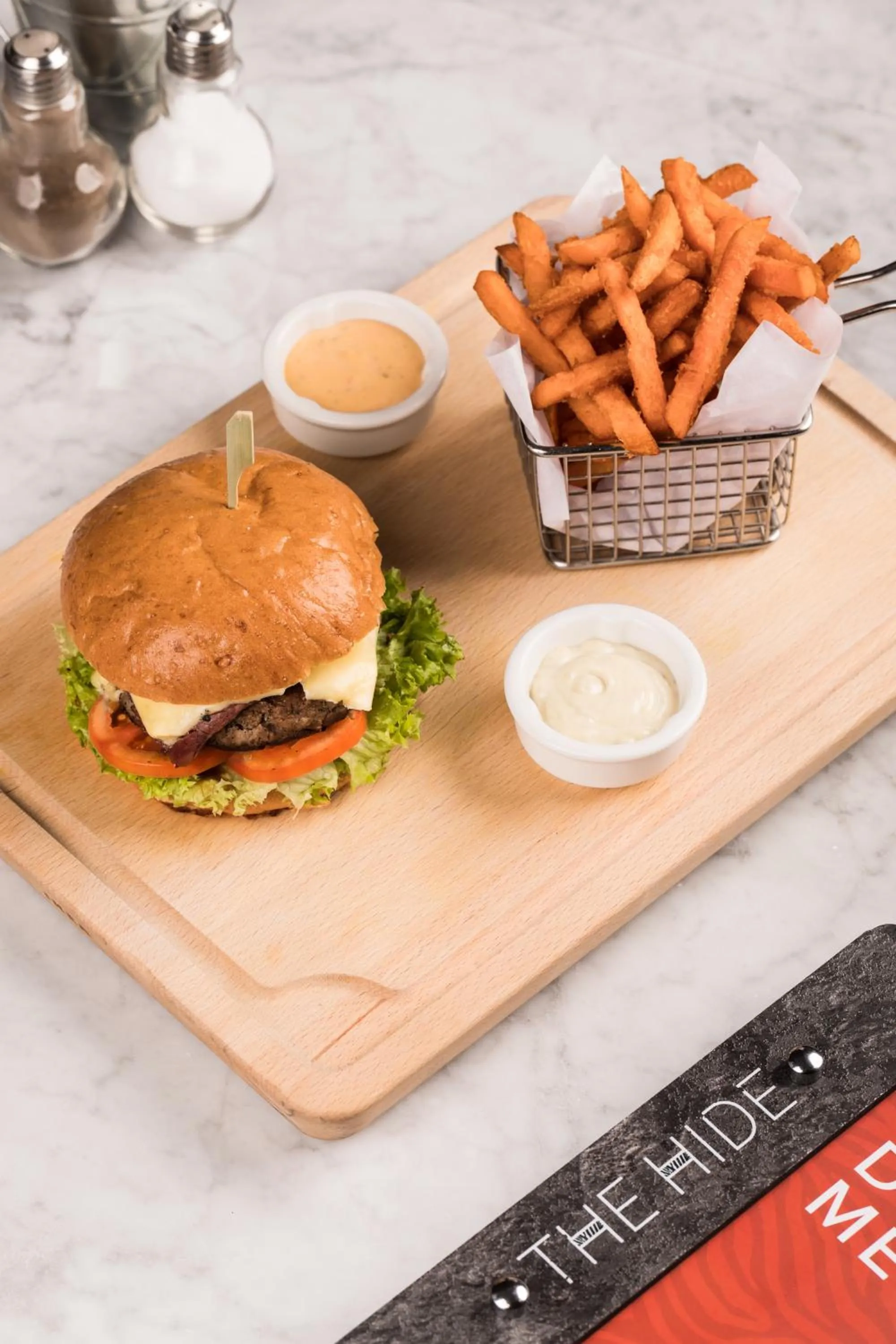 Restaurant/places to eat in Emirates Park Resort