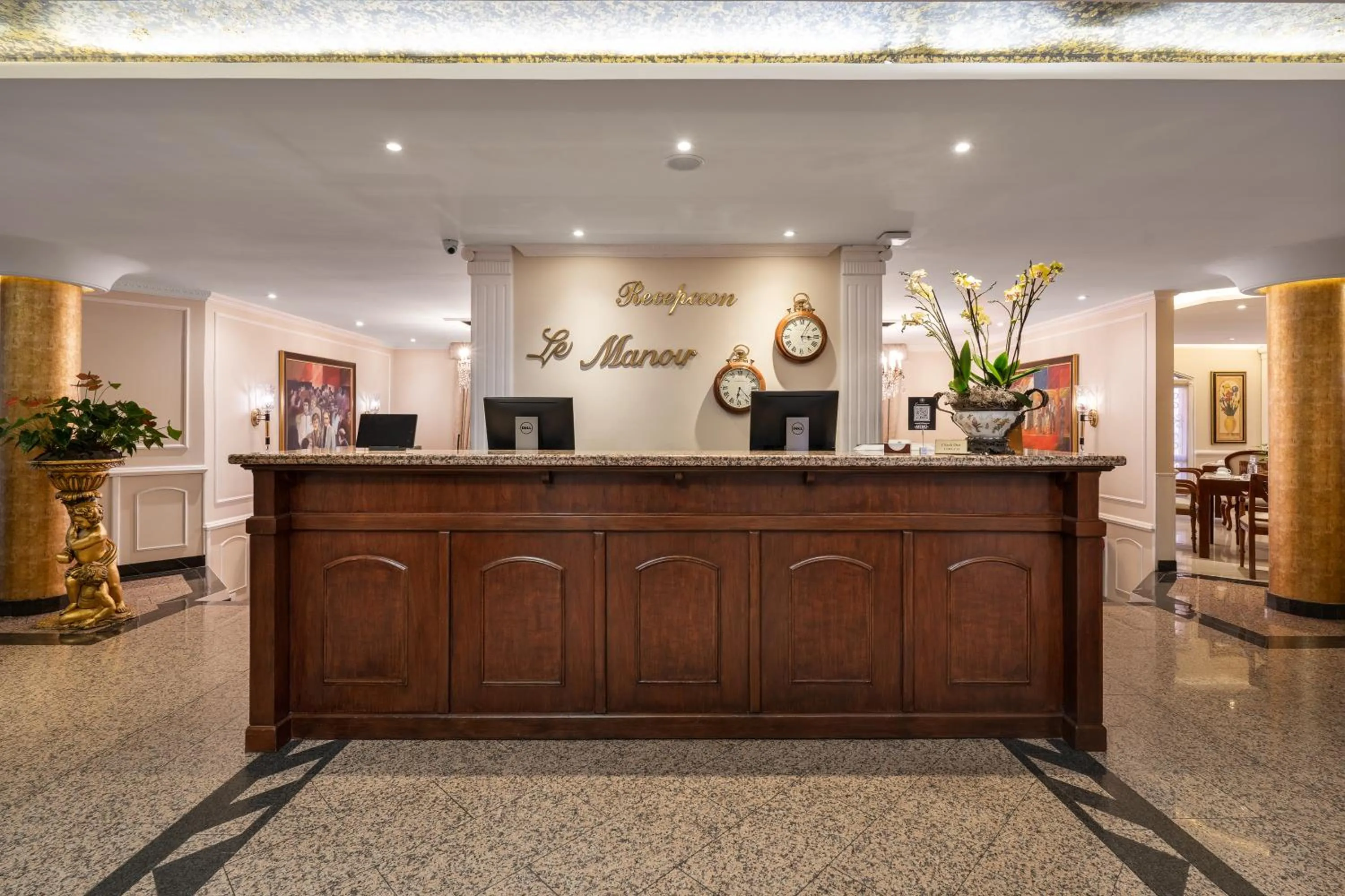 Lobby or reception in Hotel Le Manoir Bogotá