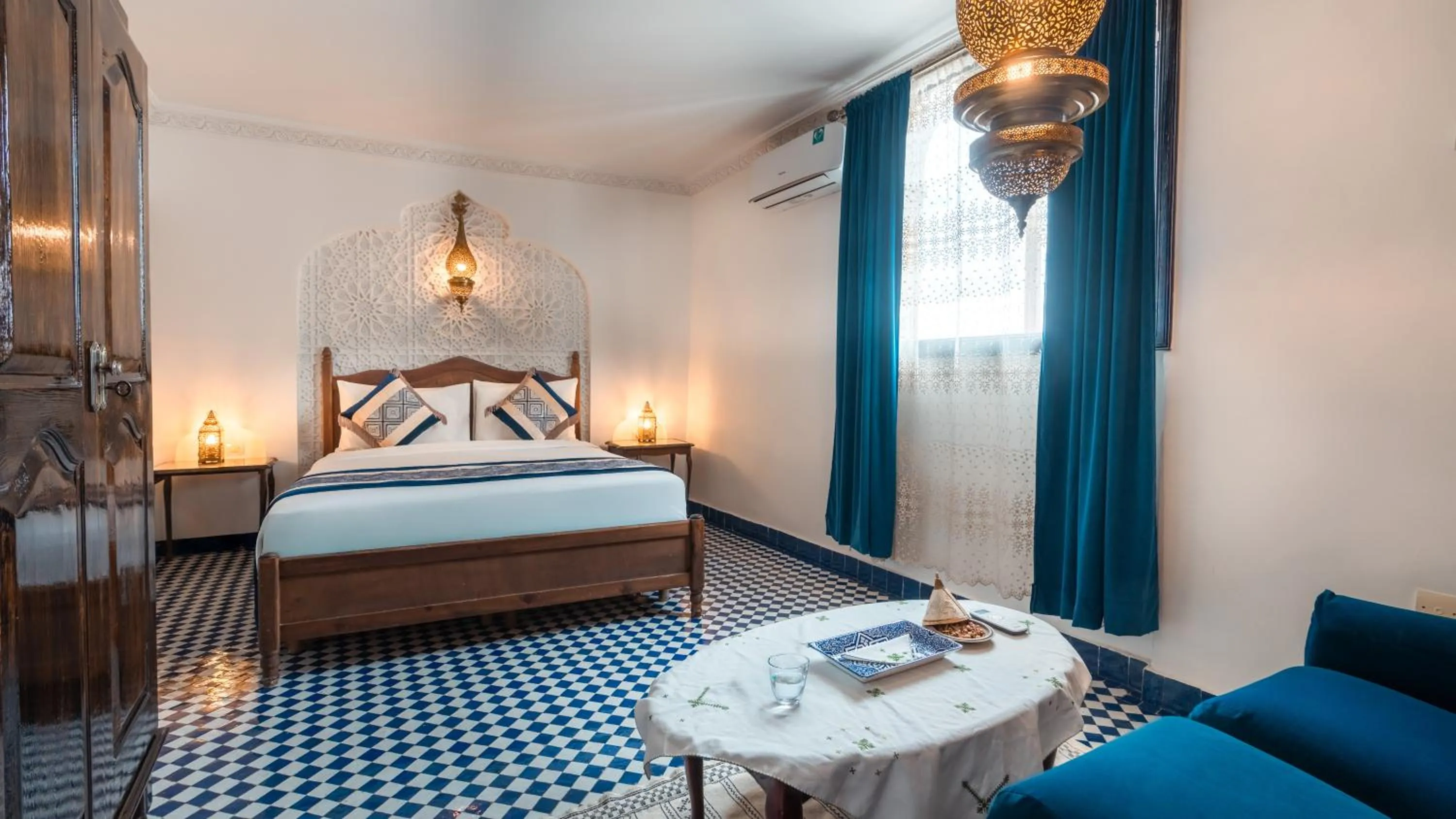 Bed in Riad Alassala Fes