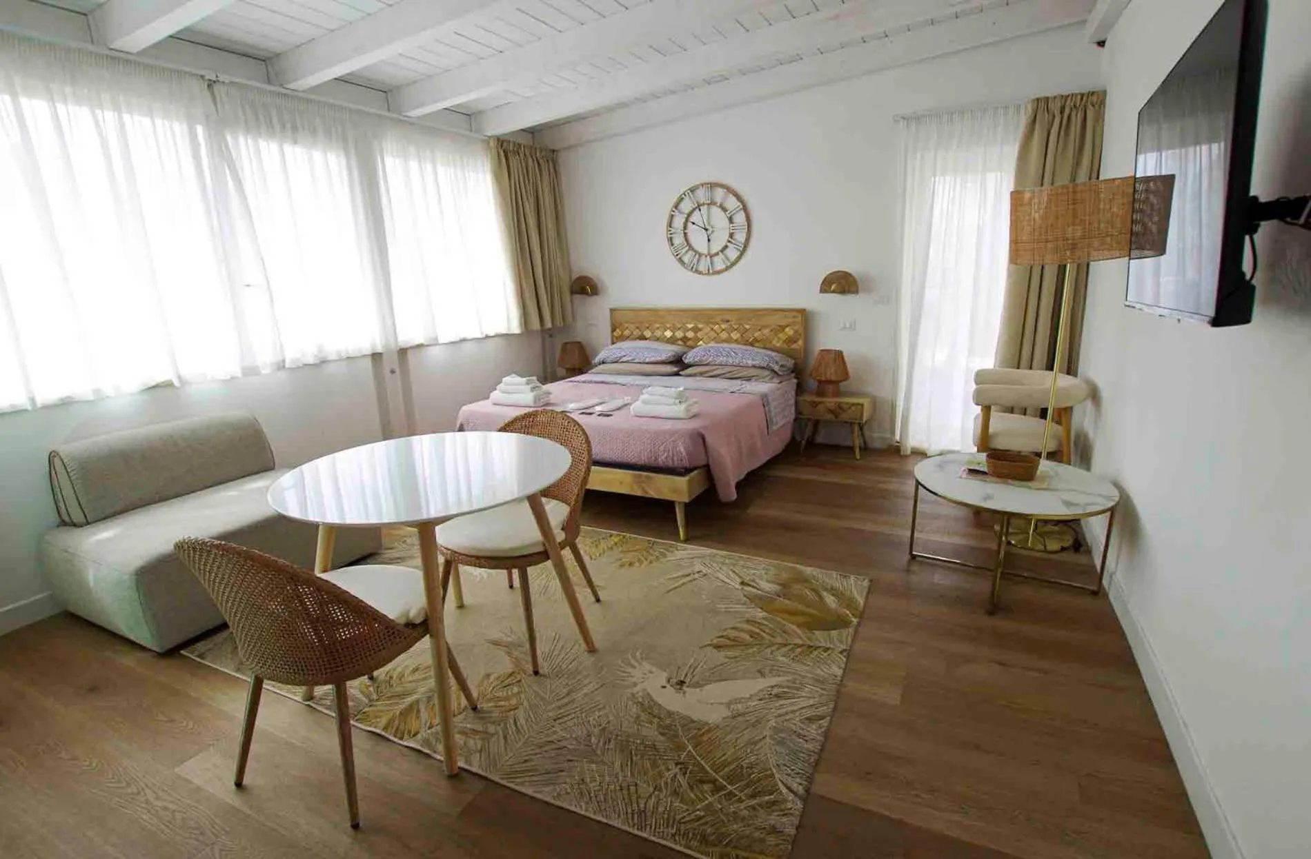 Bed in Old Bakery Rome GuestHouse