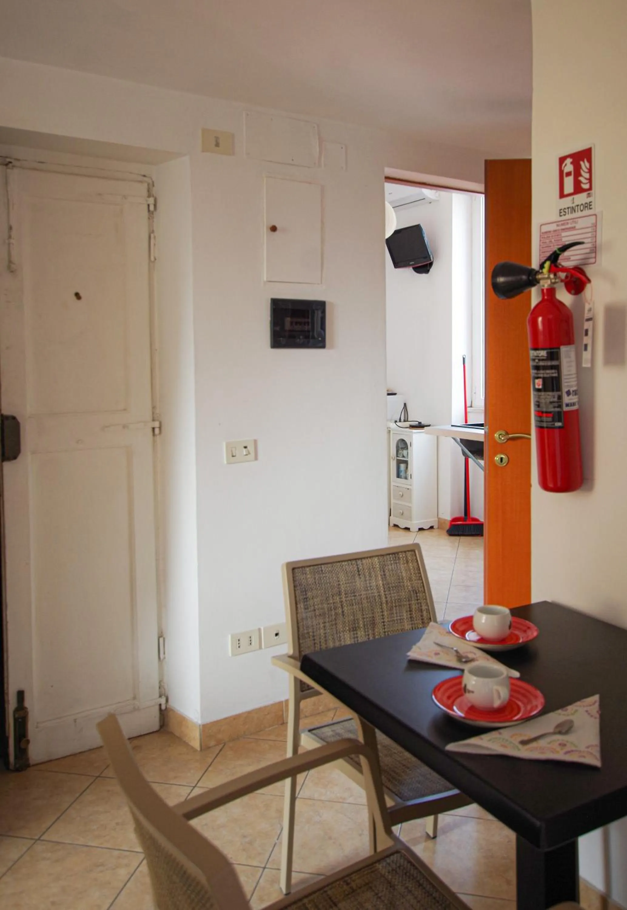 Coffee/tea facilities in Old Bakery Rome GuestHouse