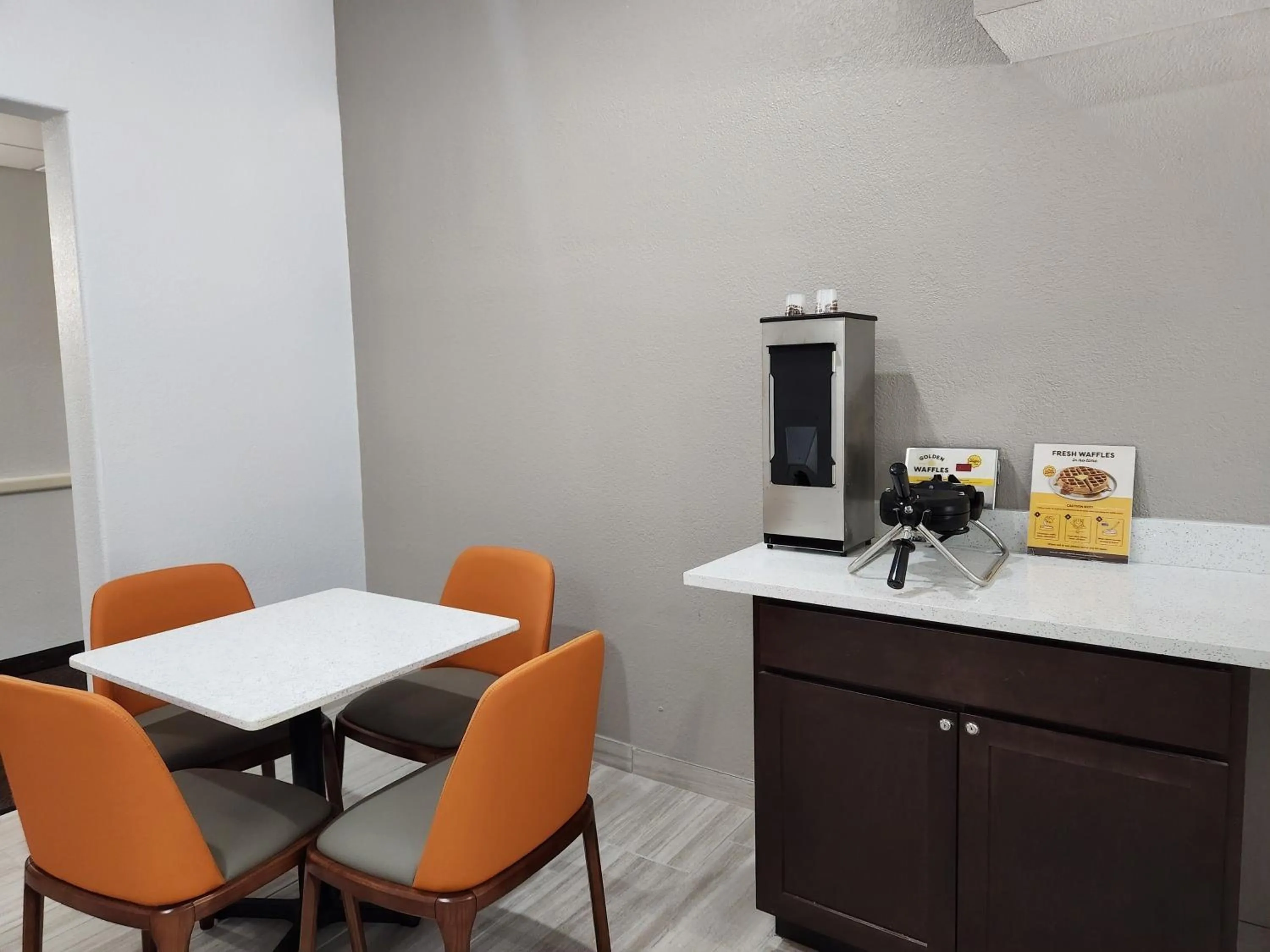 Breakfast in Baymont by Wyndham San Antonio Airport