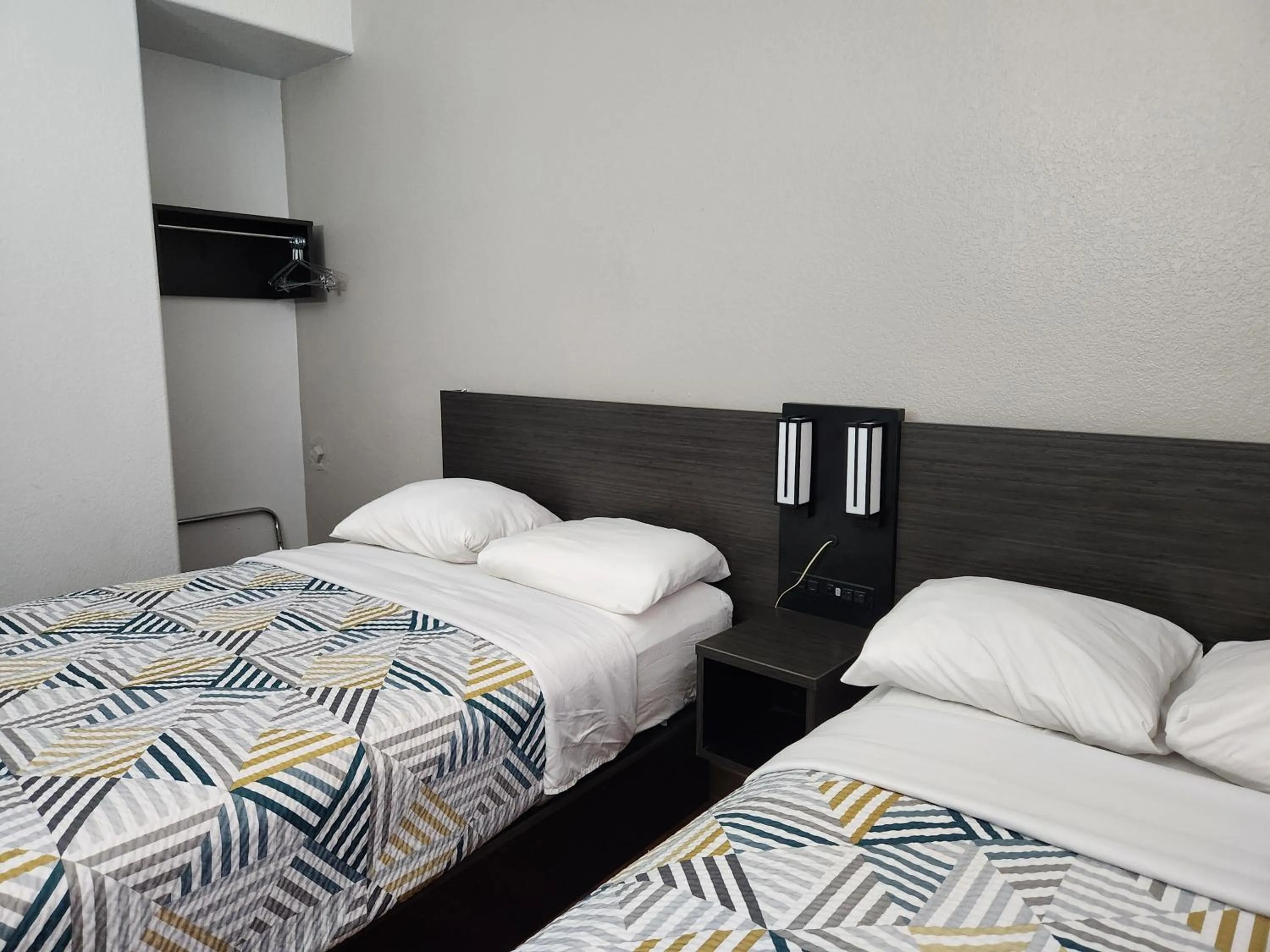 Bedroom, Bed in Baymont by Wyndham San Antonio Airport