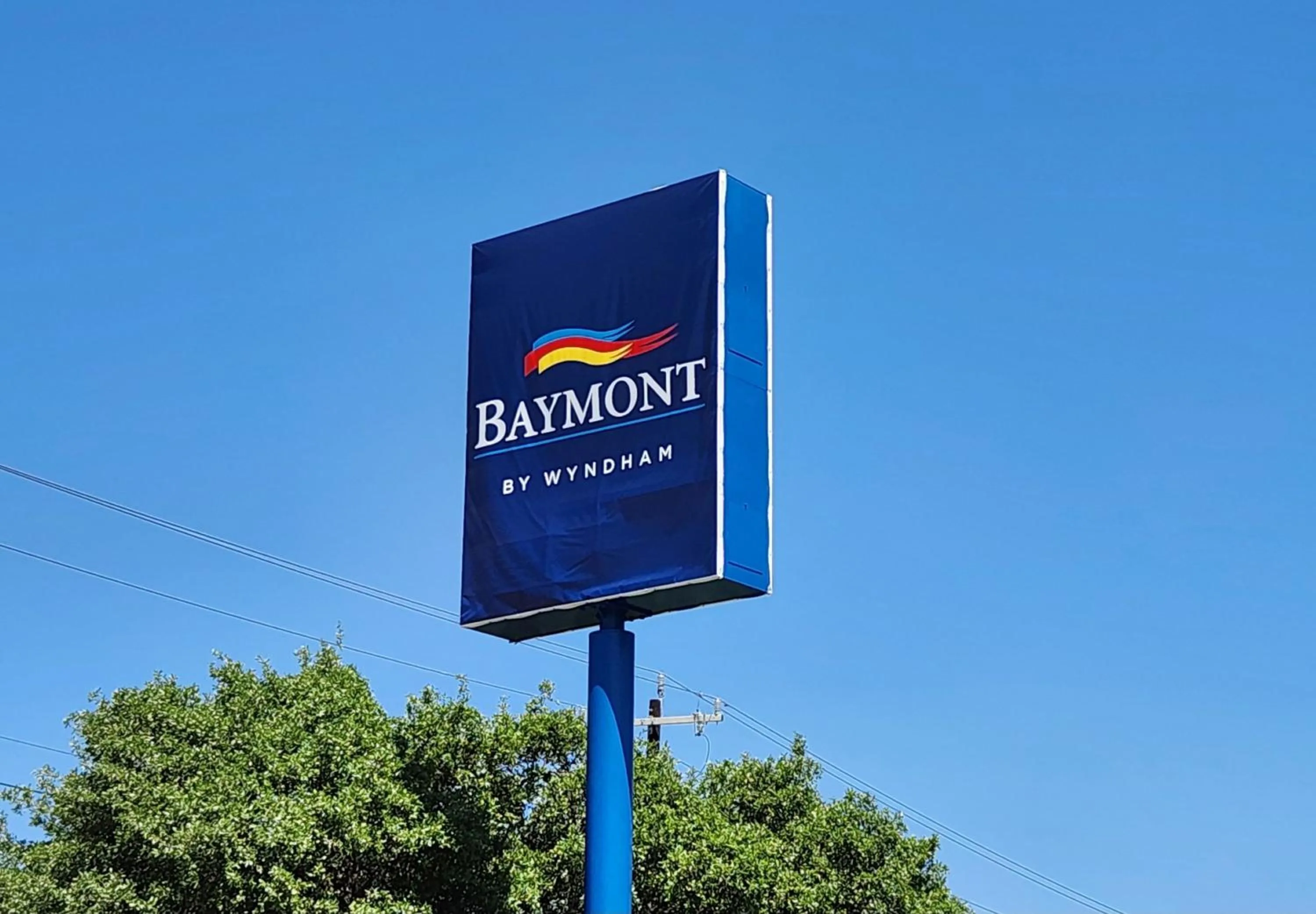 Property building in Baymont by Wyndham San Antonio Airport