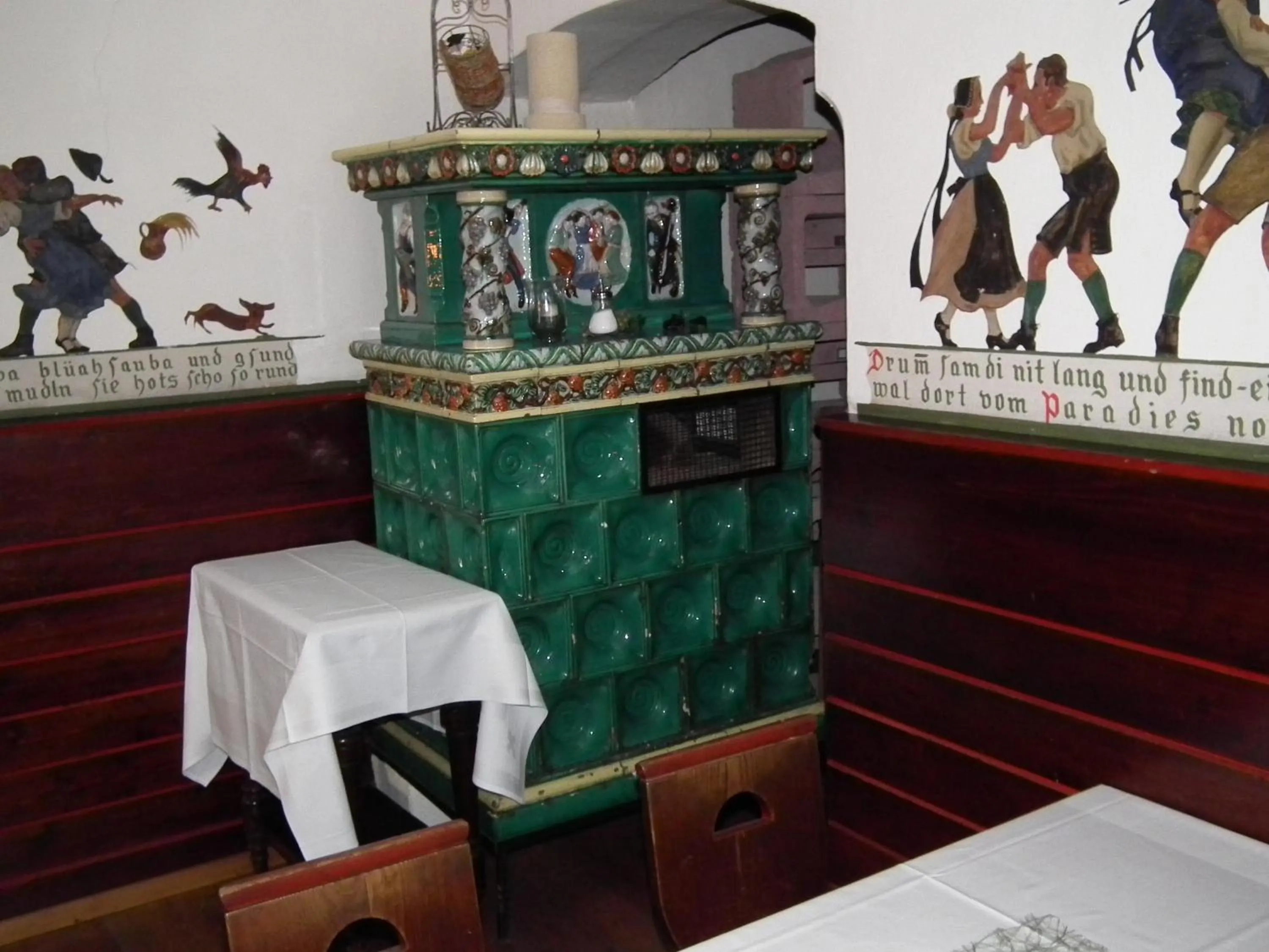 Restaurant/places to eat in Hotel die Traube