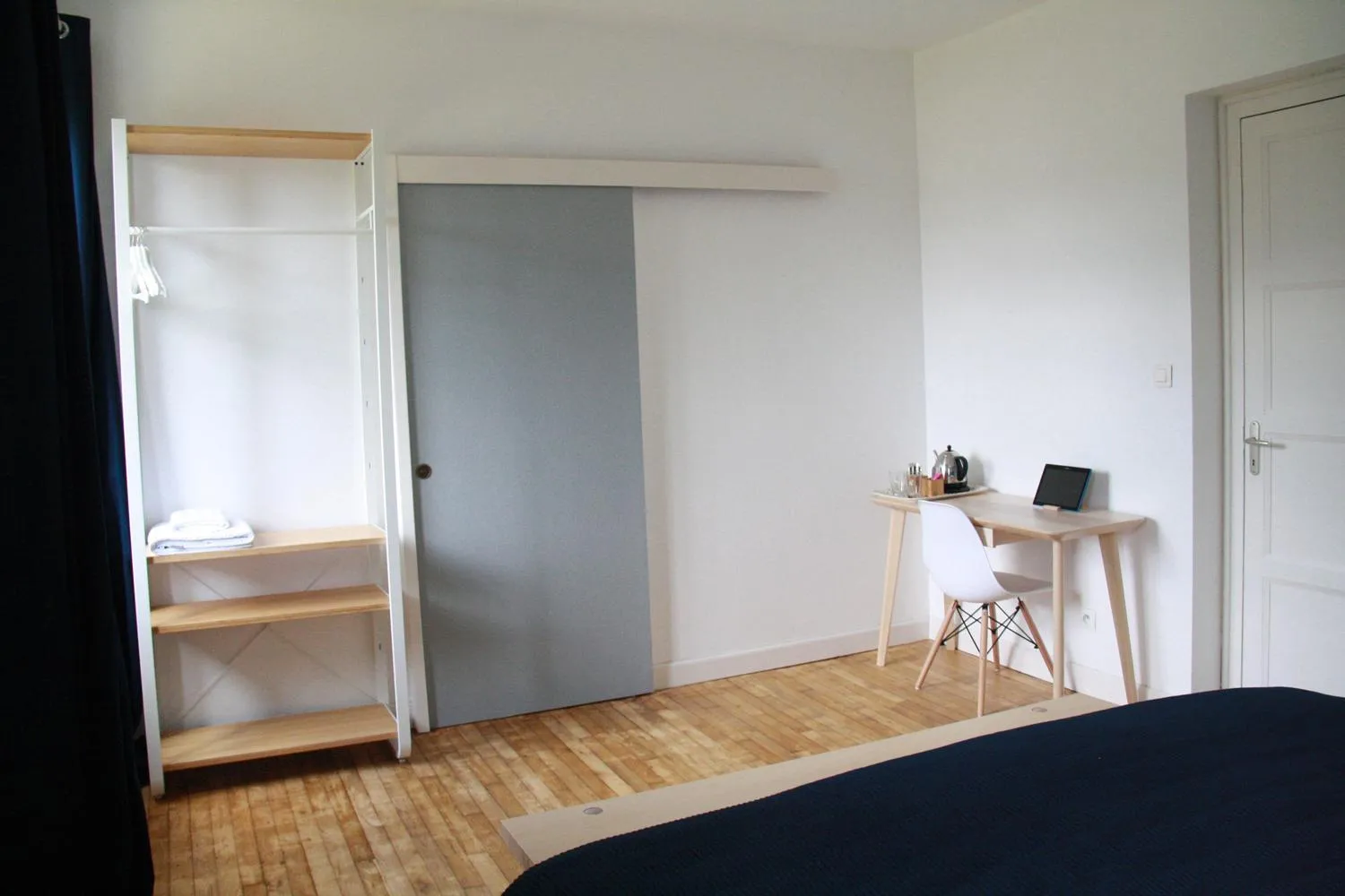 Bedroom, Bed in Maison Boulvern