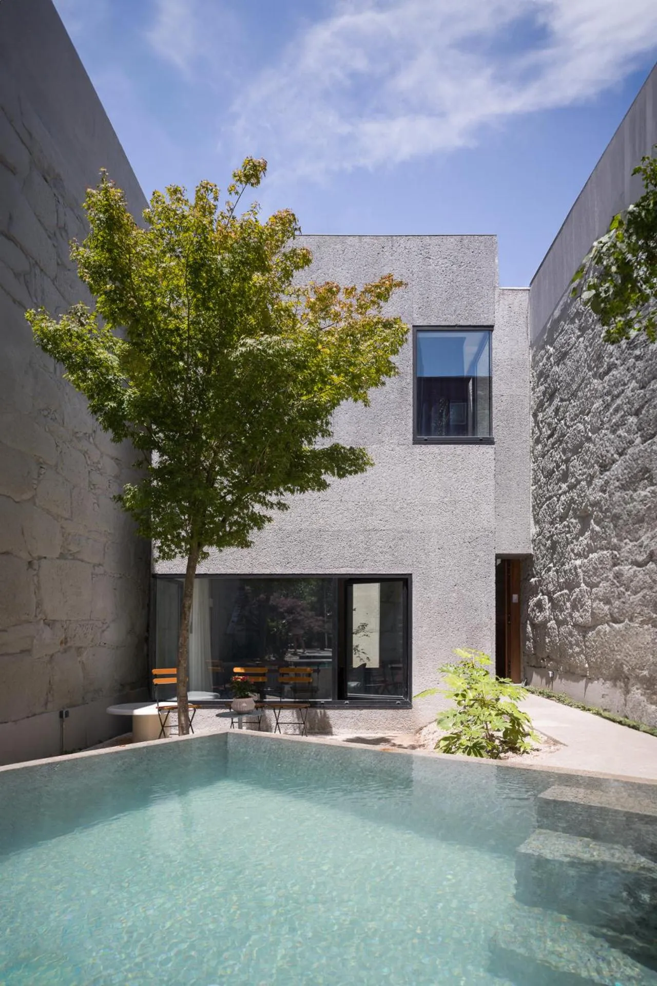 Pool view in Hotel Tipografia do Conto by Casa do Conto