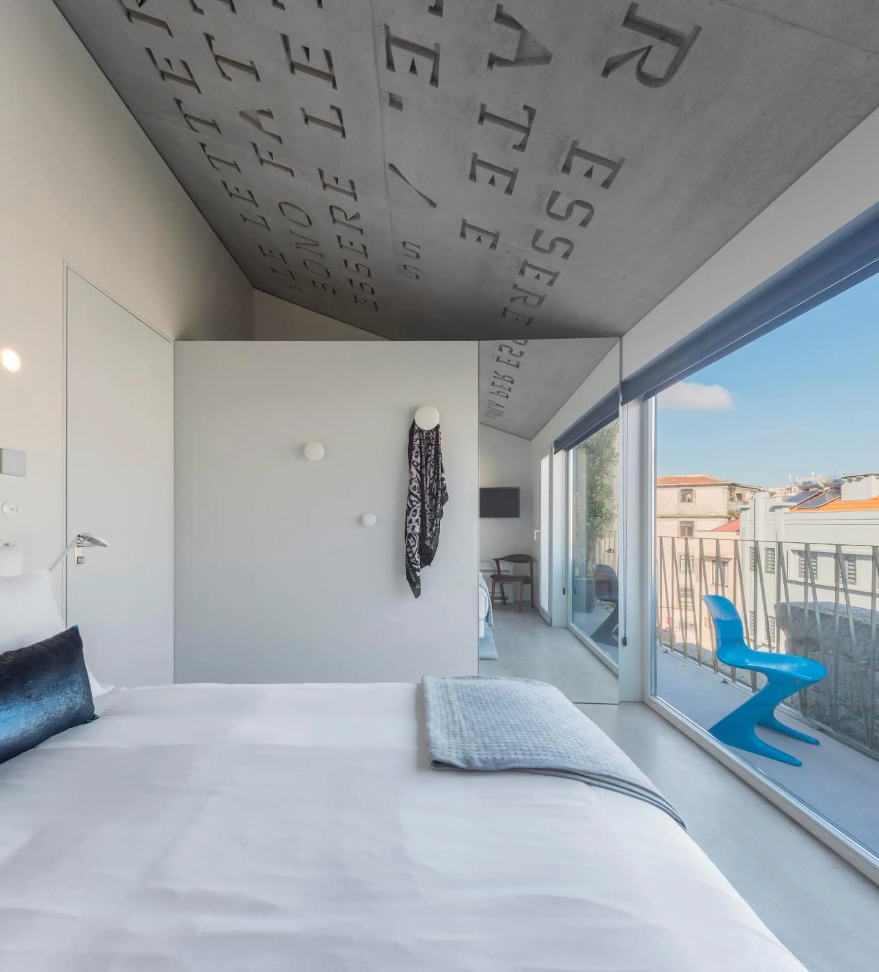 Bed in Hotel Tipografia do Conto by Casa do Conto