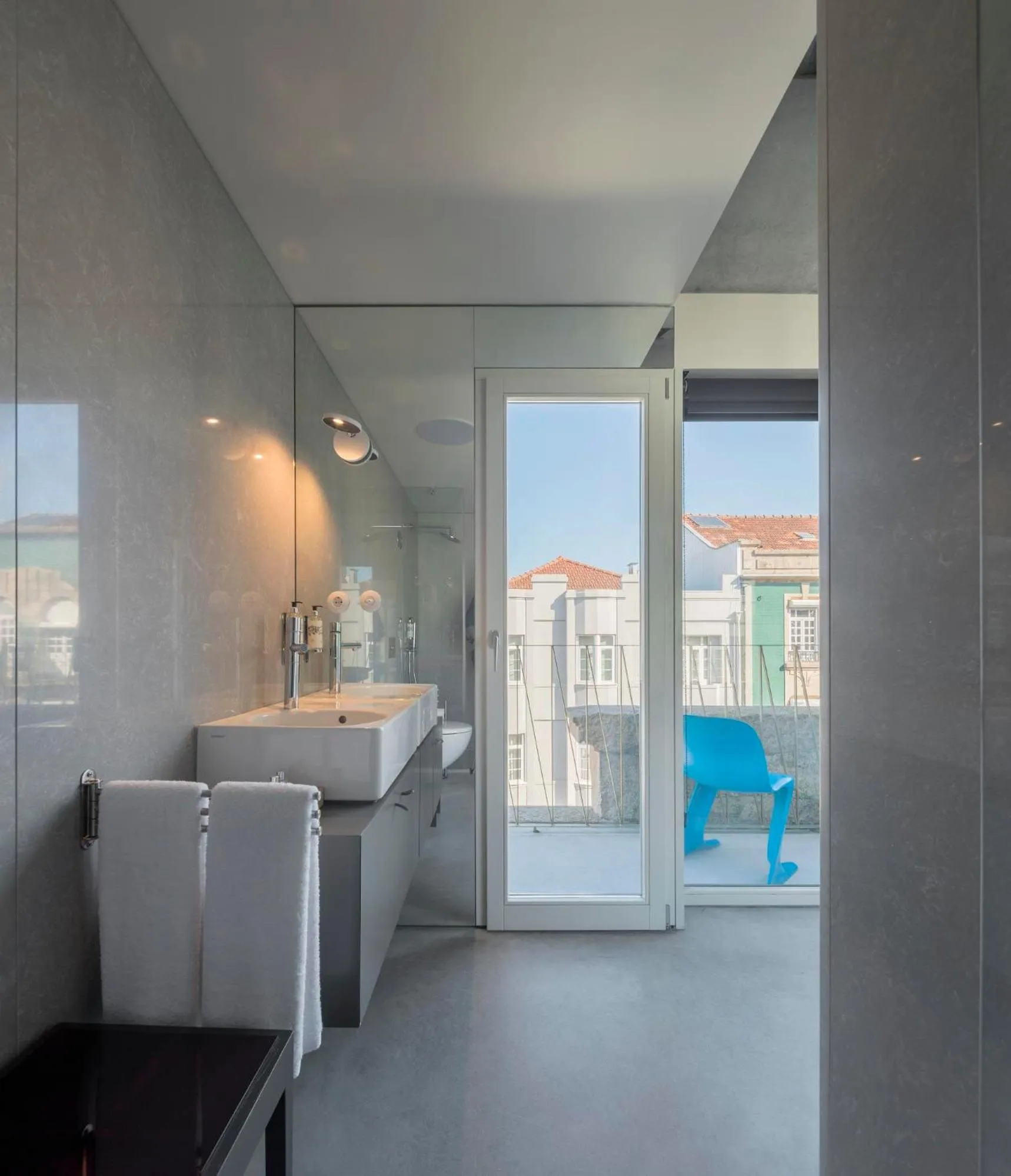 Bathroom in Hotel Tipografia do Conto by Casa do Conto