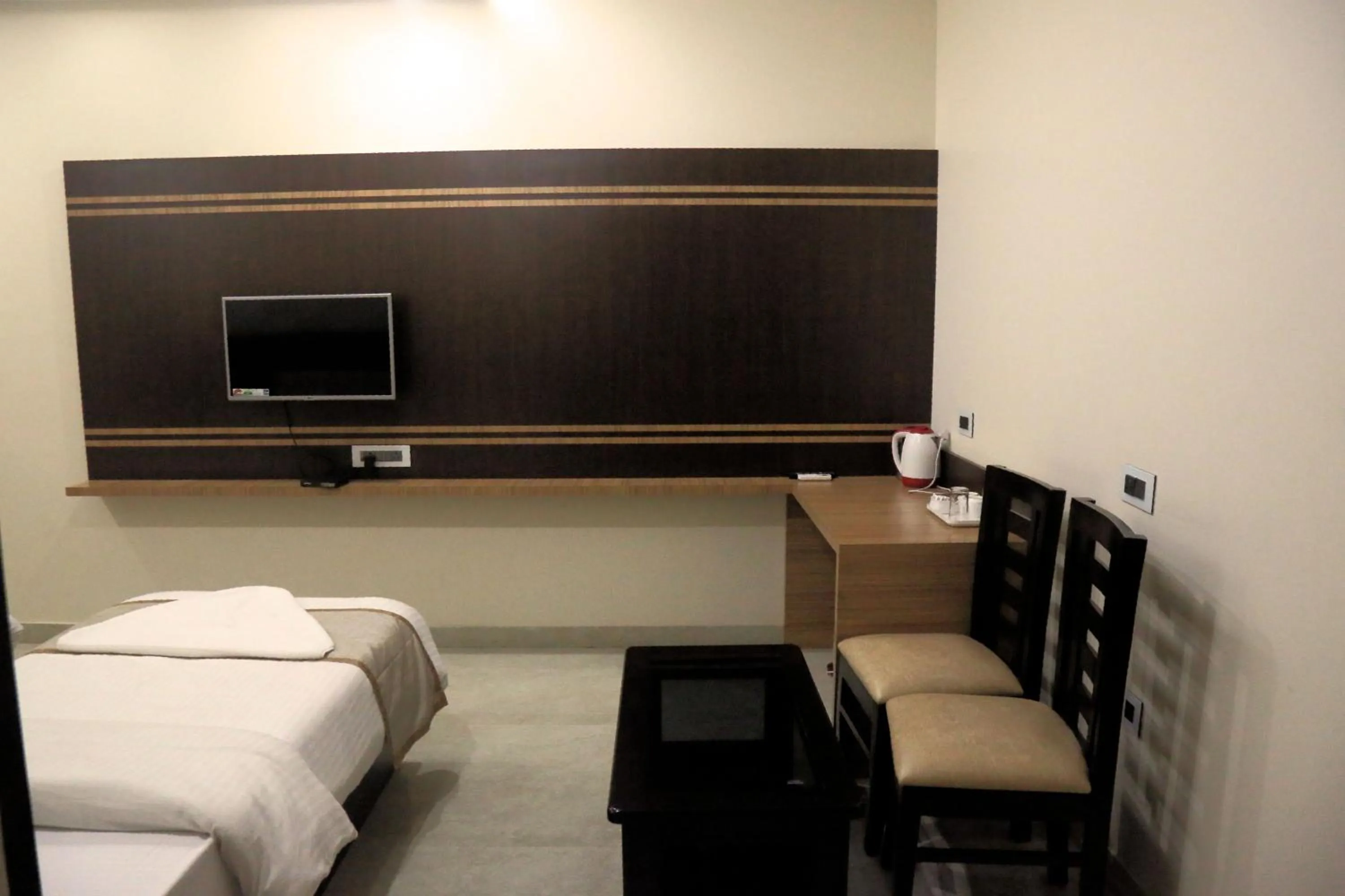 TV and multimedia in Vandana Residency