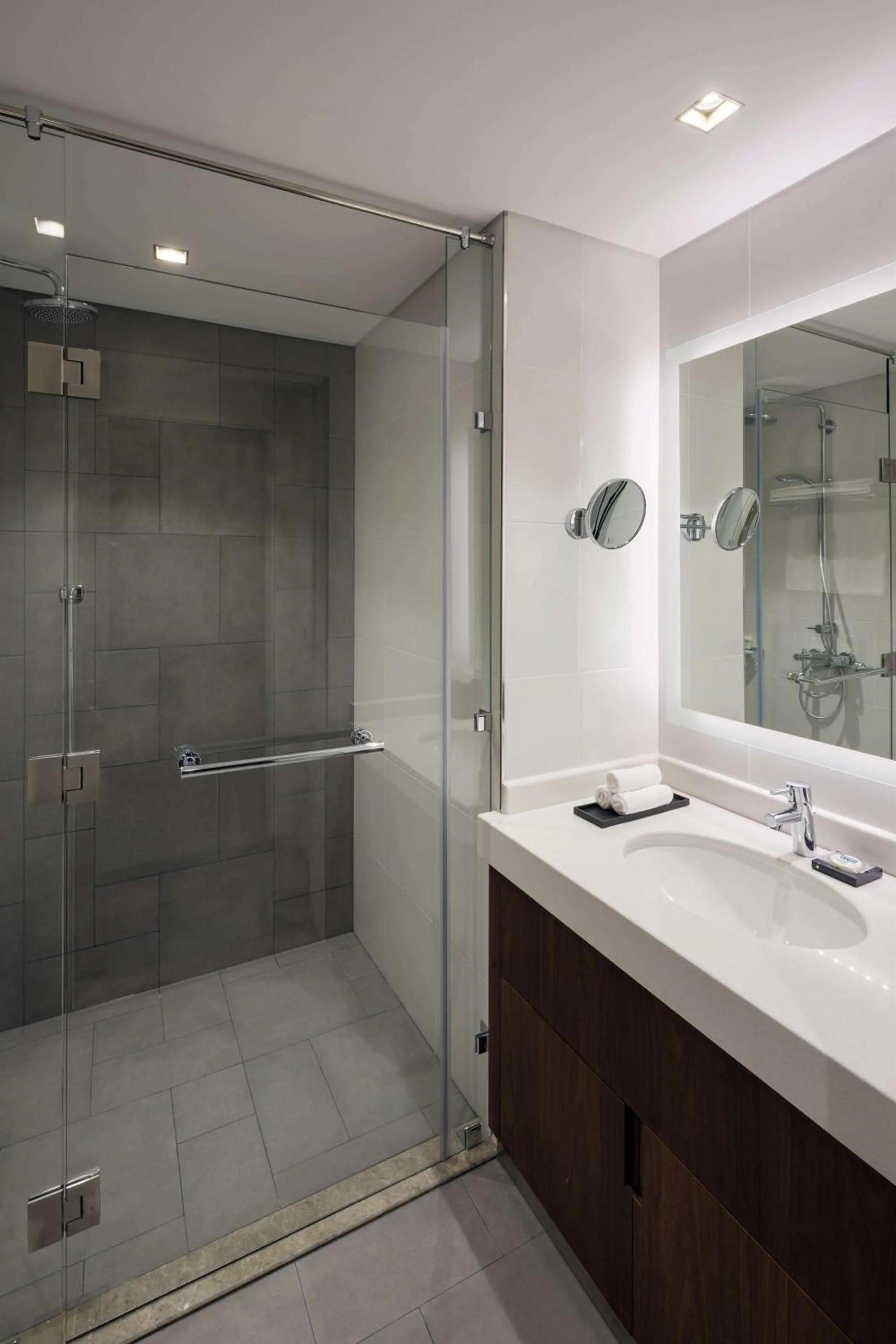 Bathroom in Hyatt House Jeddah Sari Street