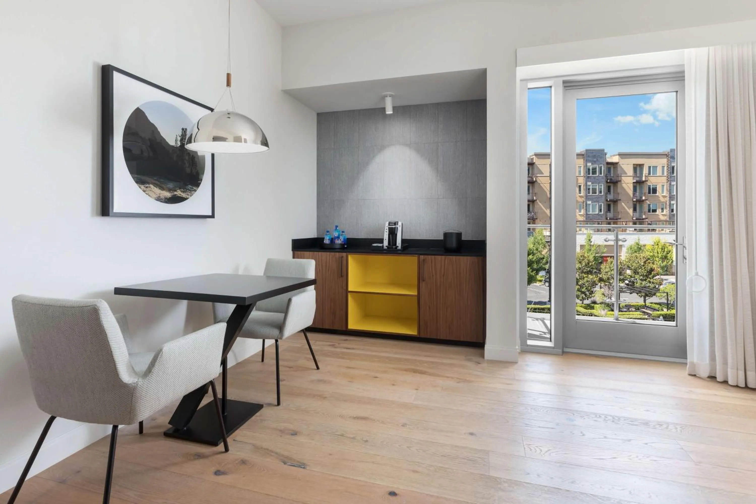 Photo of the whole room in Hyatt Centric Mountain View