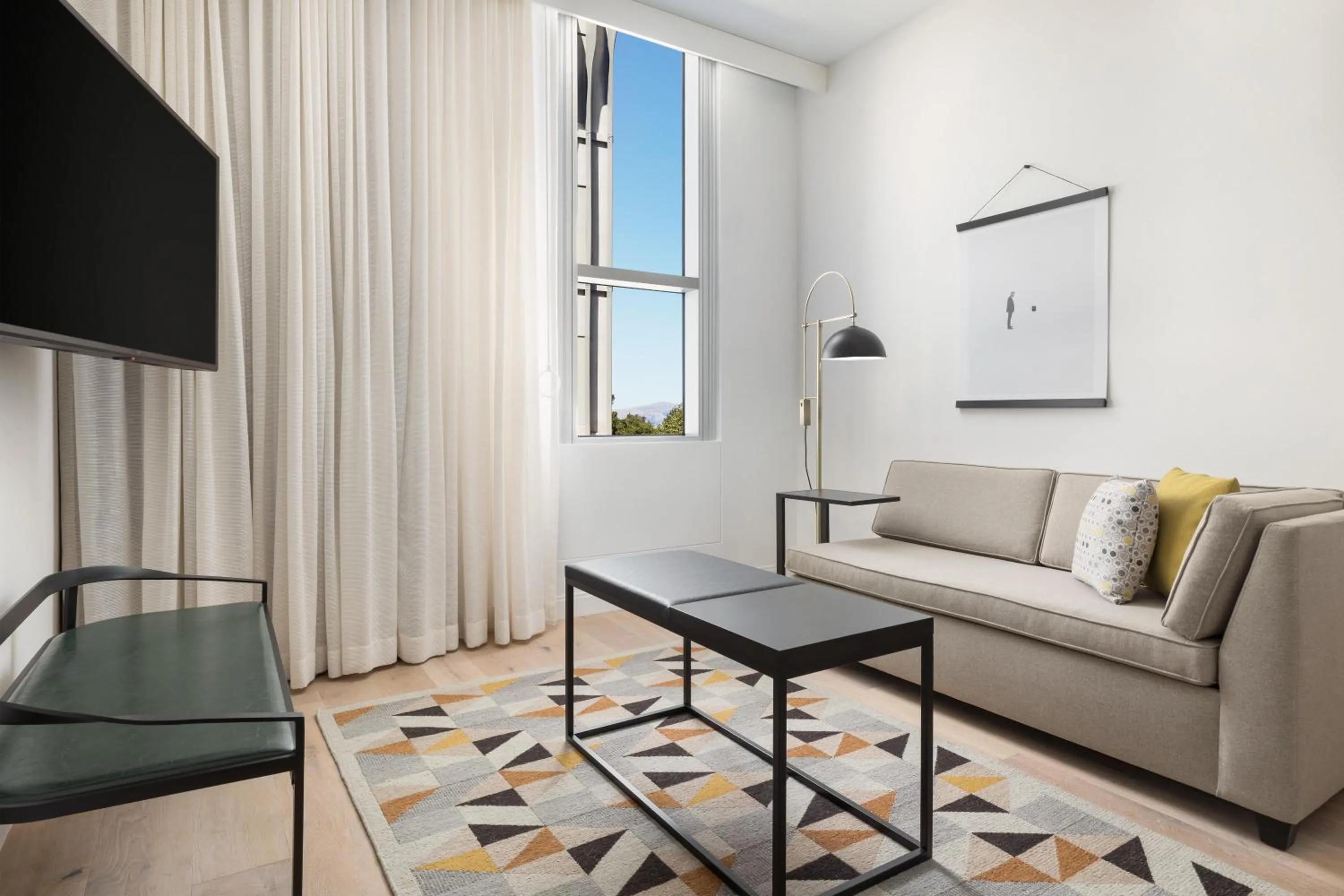 Photo of the whole room in Hyatt Centric Mountain View