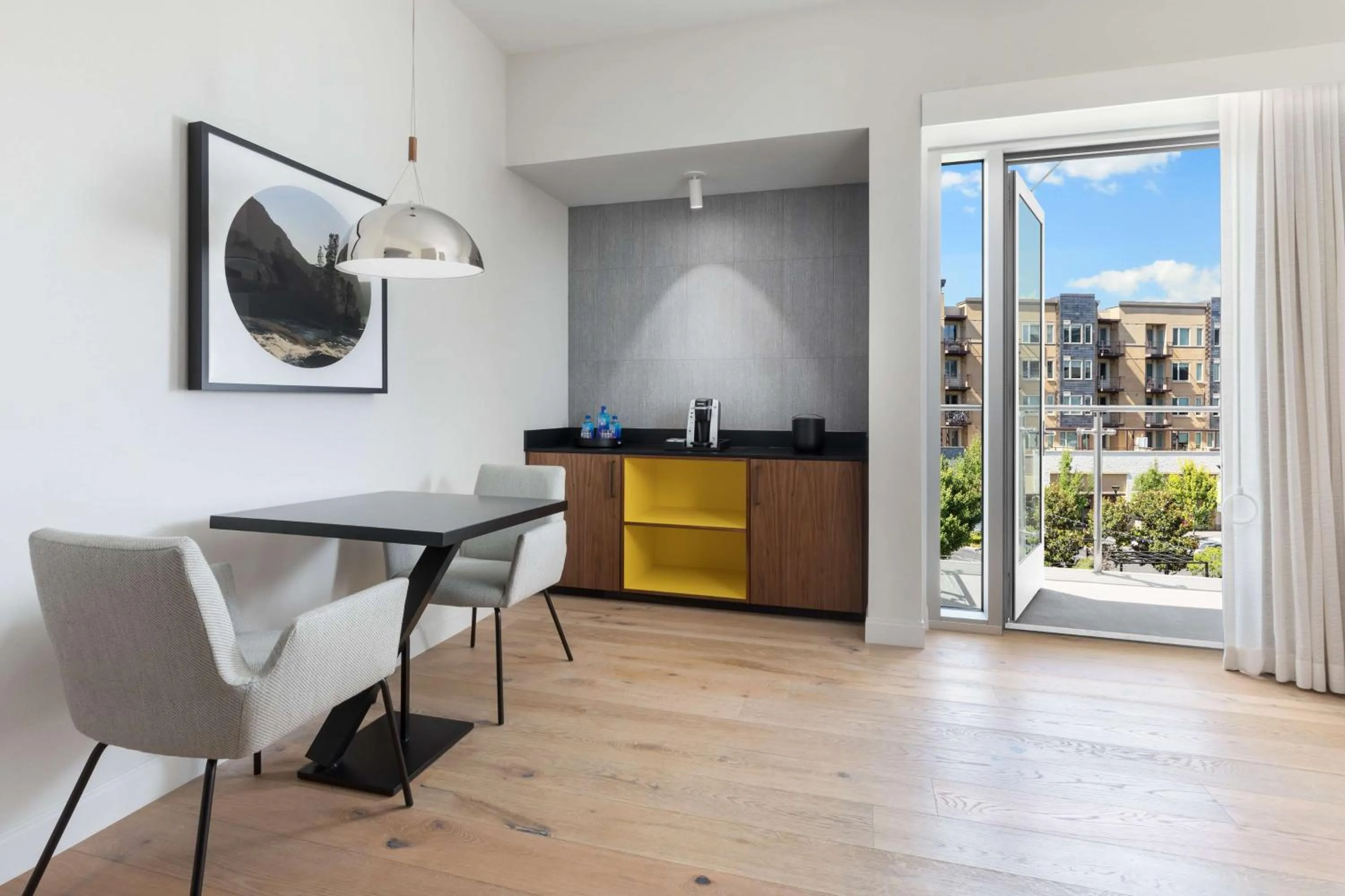 Photo of the whole room in Hyatt Centric Mountain View