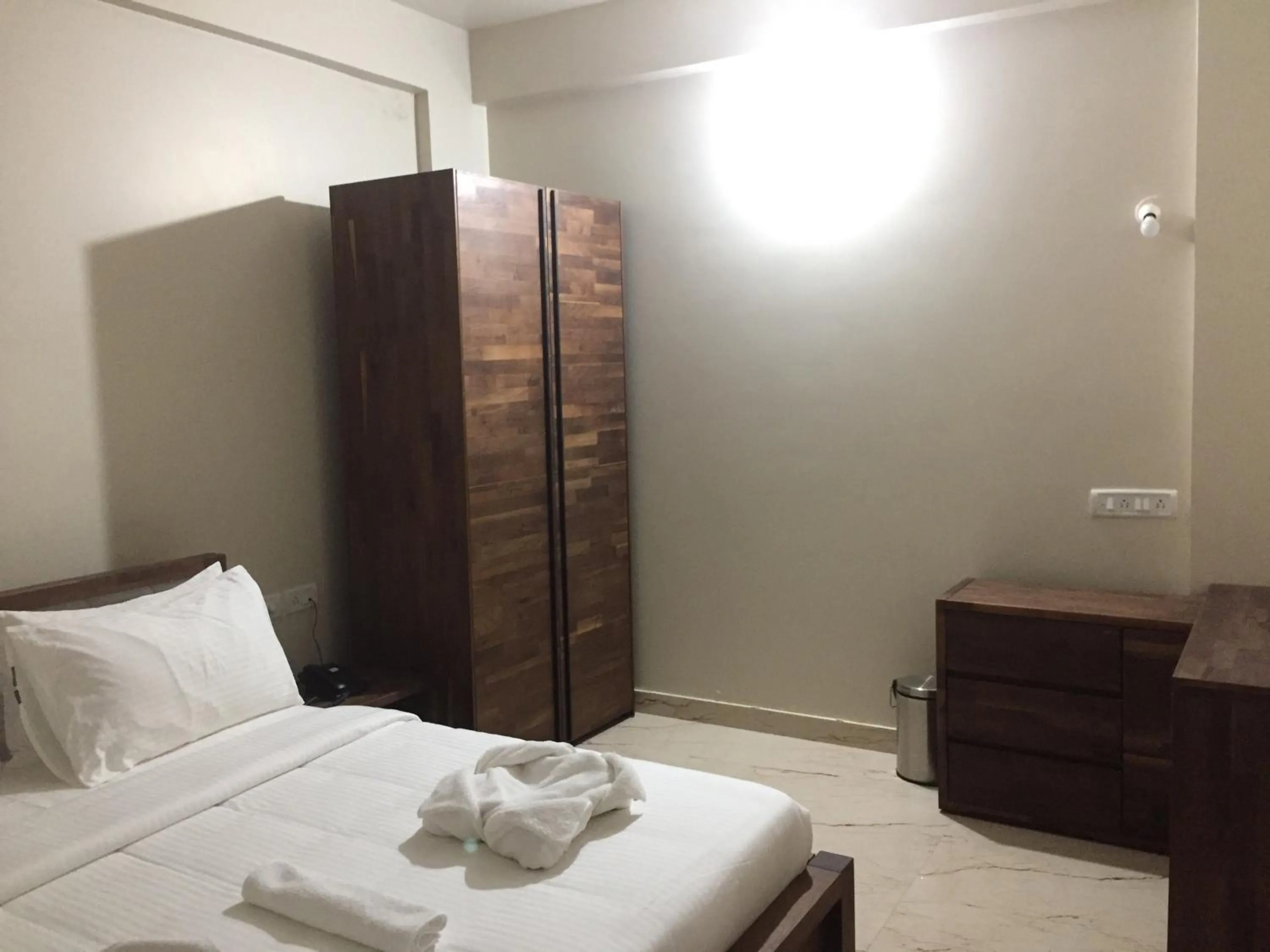 Bedroom, Bed in Lali Petals