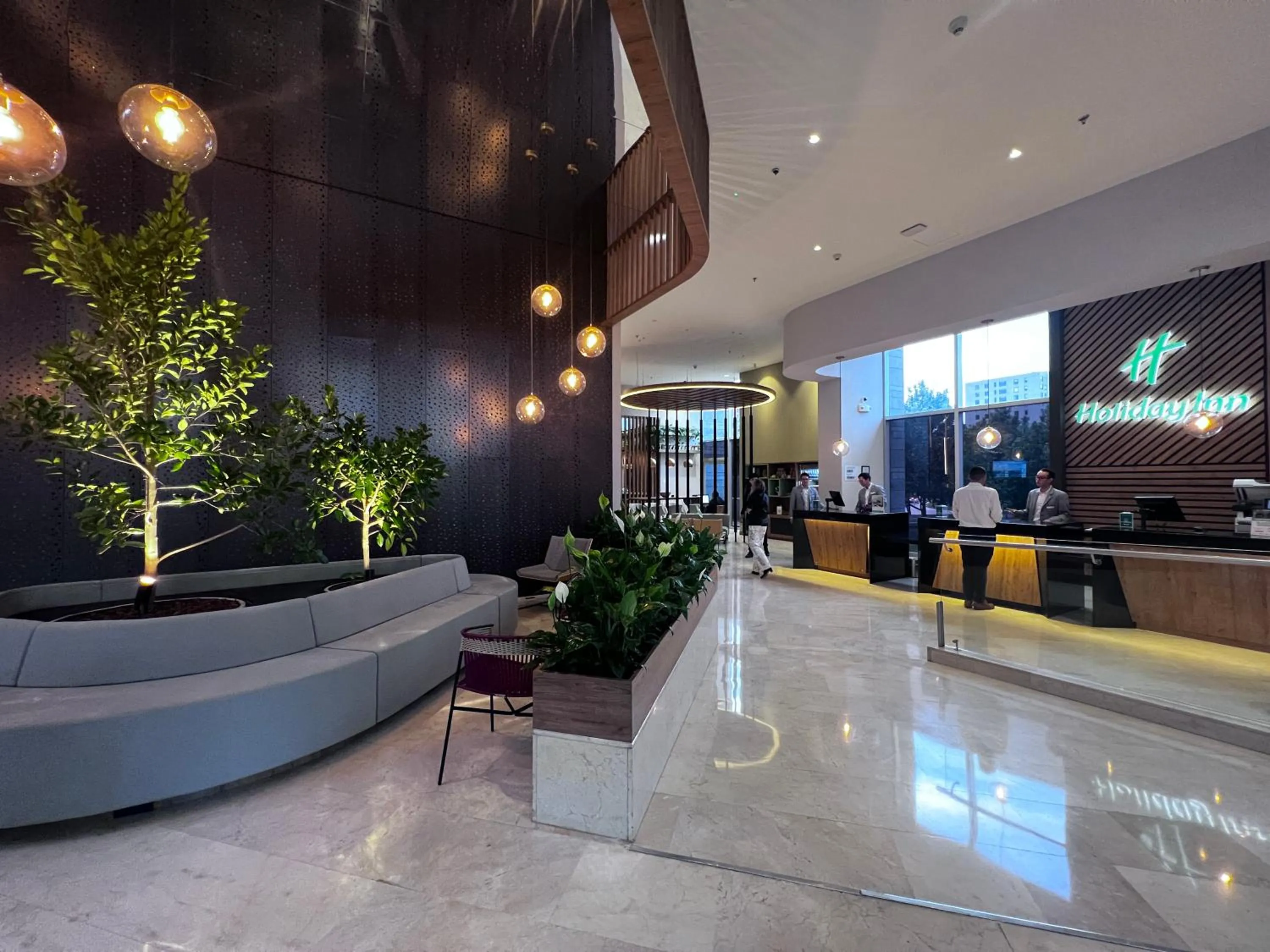 Lobby or reception in Holiday Inn Bogota Airport by IHG