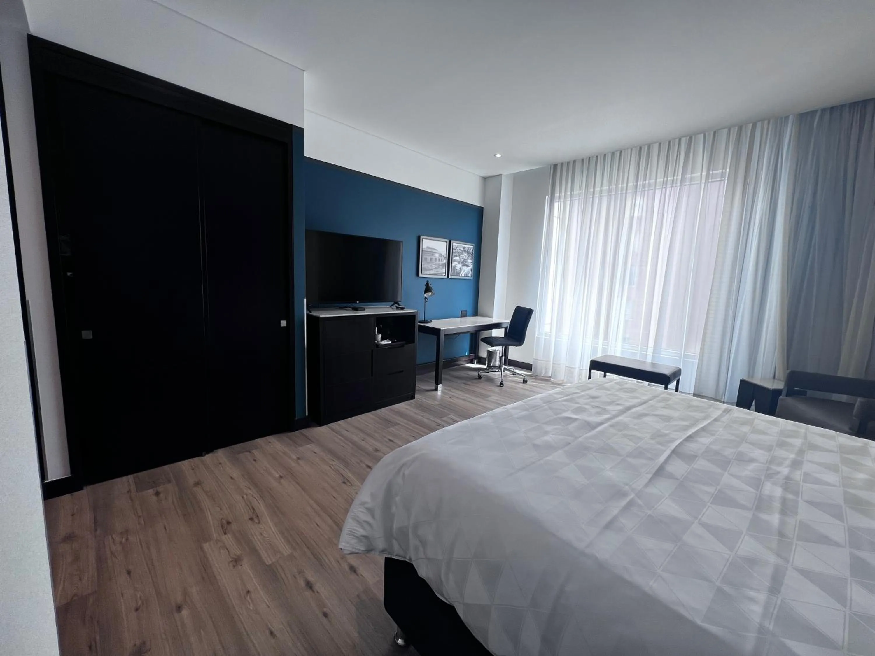 Bed in Holiday Inn Bogota Airport by IHG