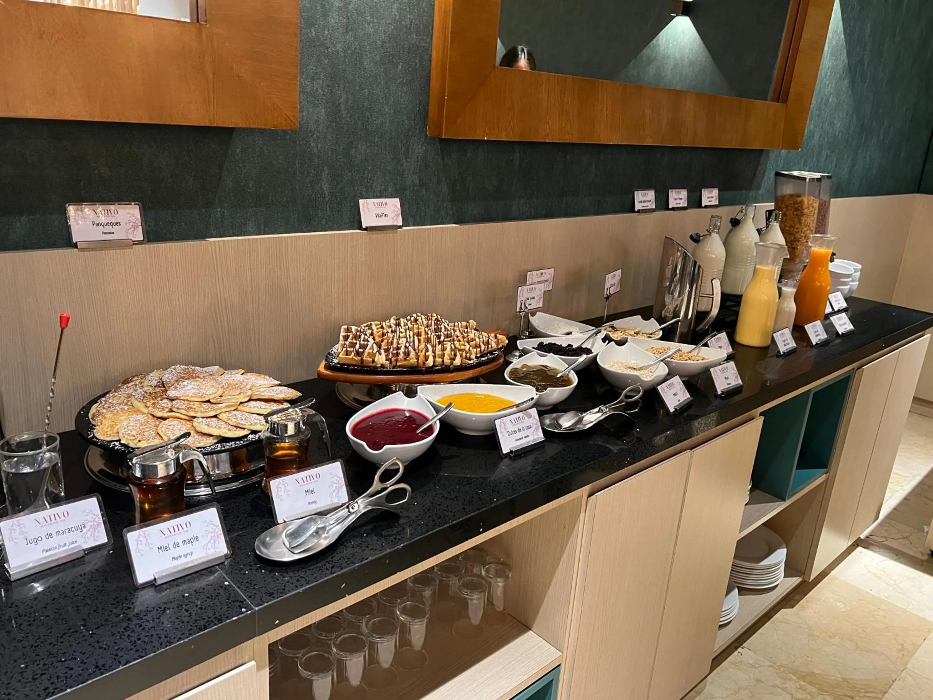 Breakfast in Holiday Inn Bogota Airport by IHG